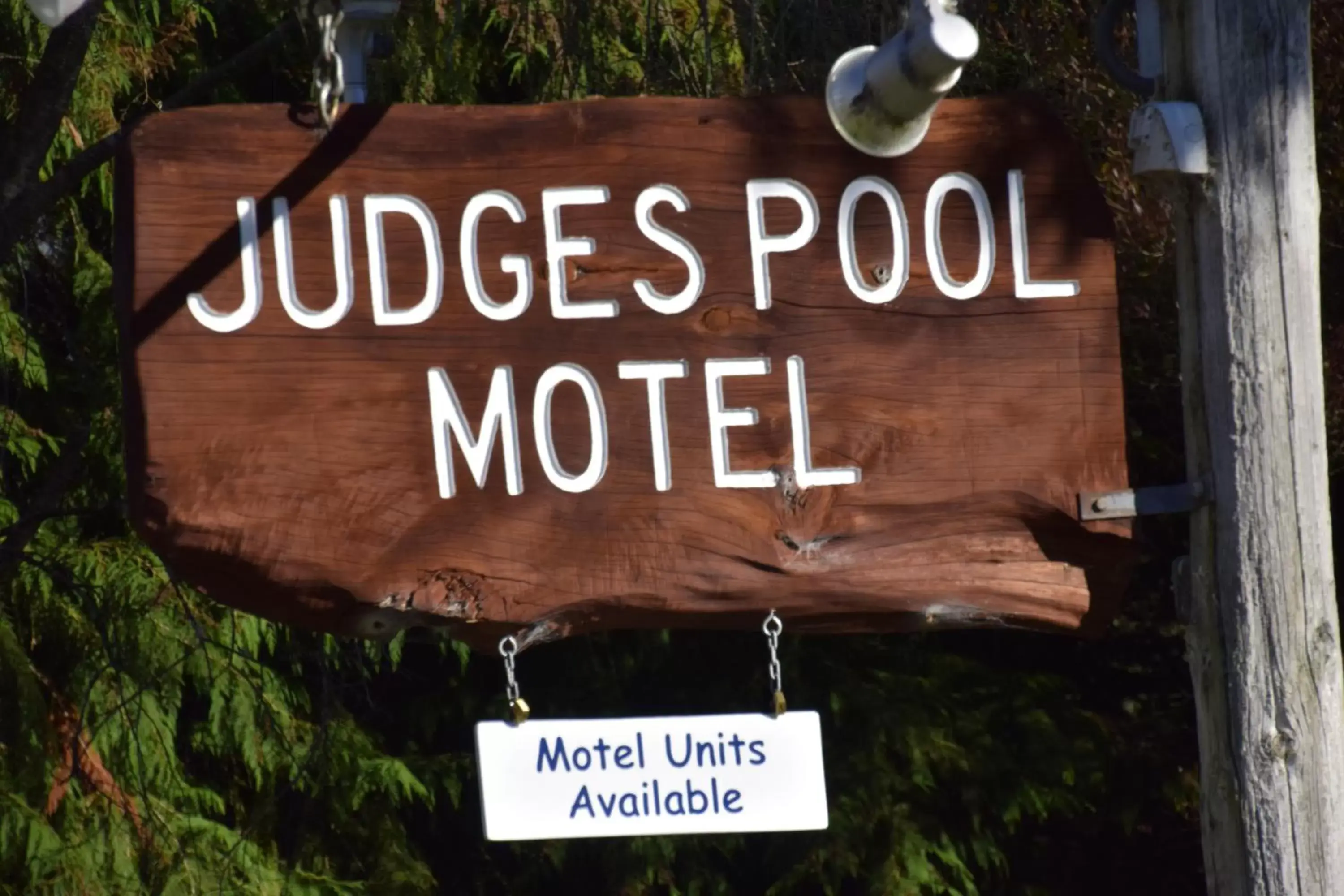 Facade/entrance, Property Logo/Sign in Judges Pool Motel Turangi