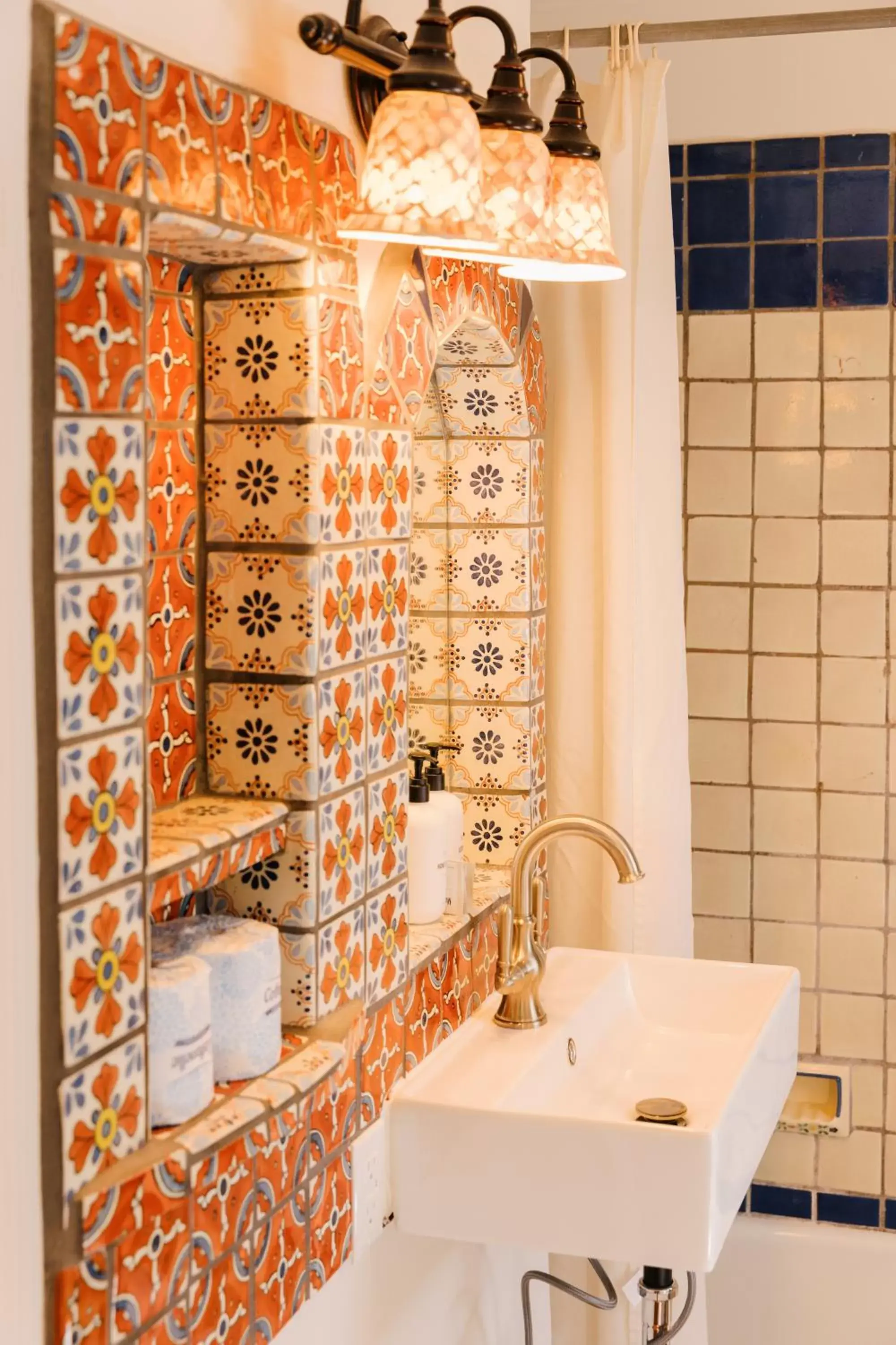 Bathroom in Pueblo Bonito Santa Fe