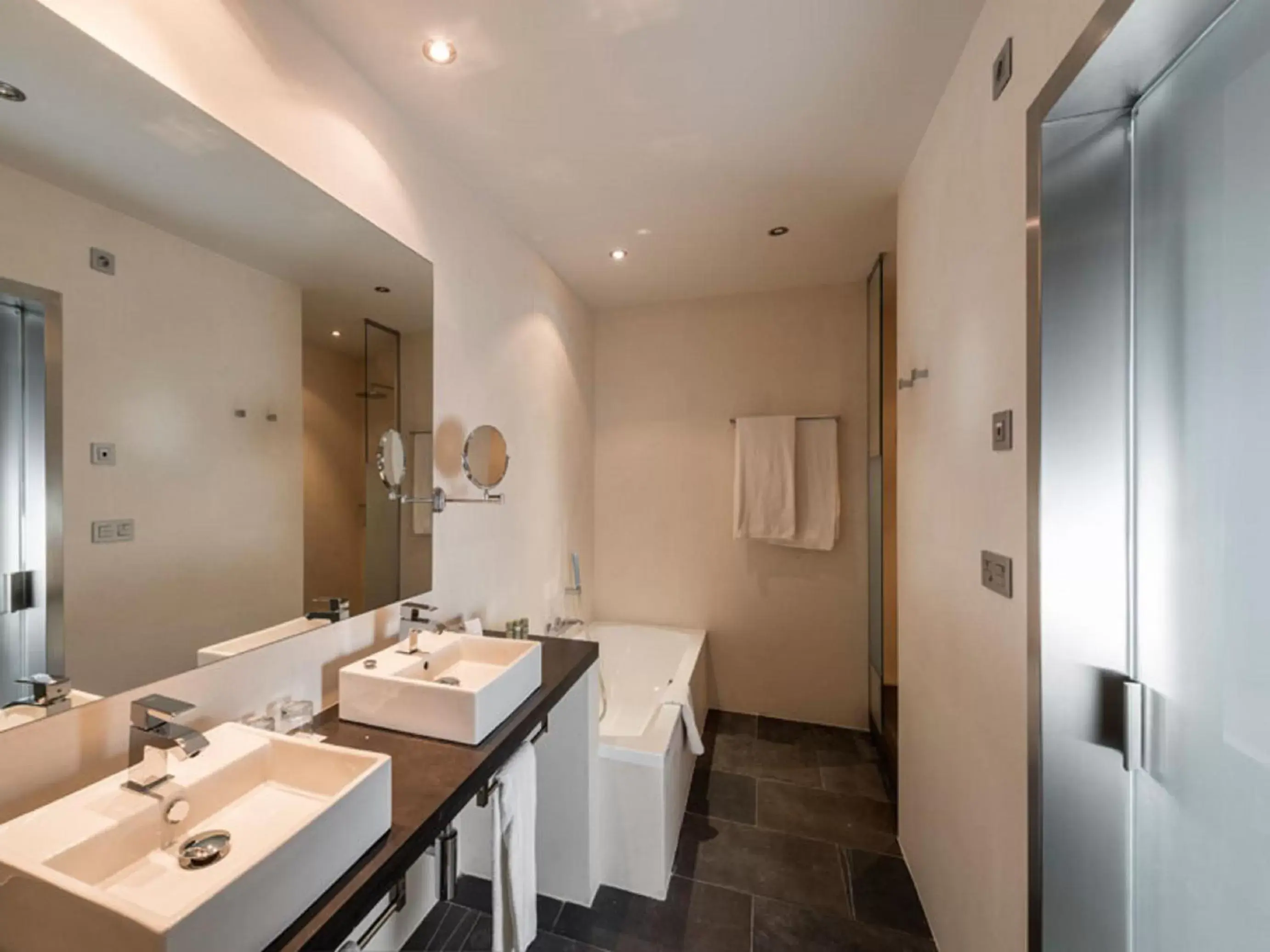 Toilet, Bathroom in Áurea Convento Capuchinos by Eurostars Hotel Company