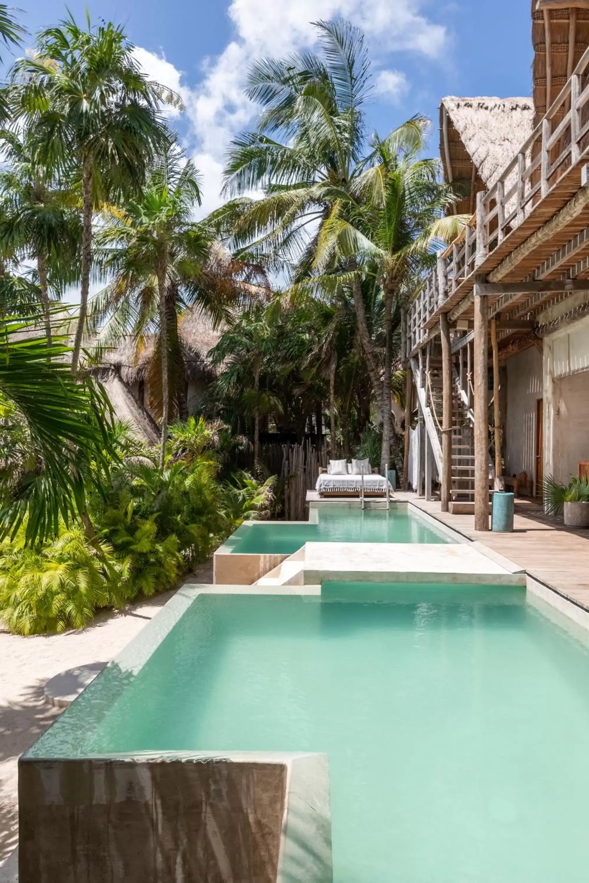 Swimming pool in La Valise Tulum, Member of Small Luxury Hotels Swimming pool in La Valise Tulum, Member of Small Luxury Hotels