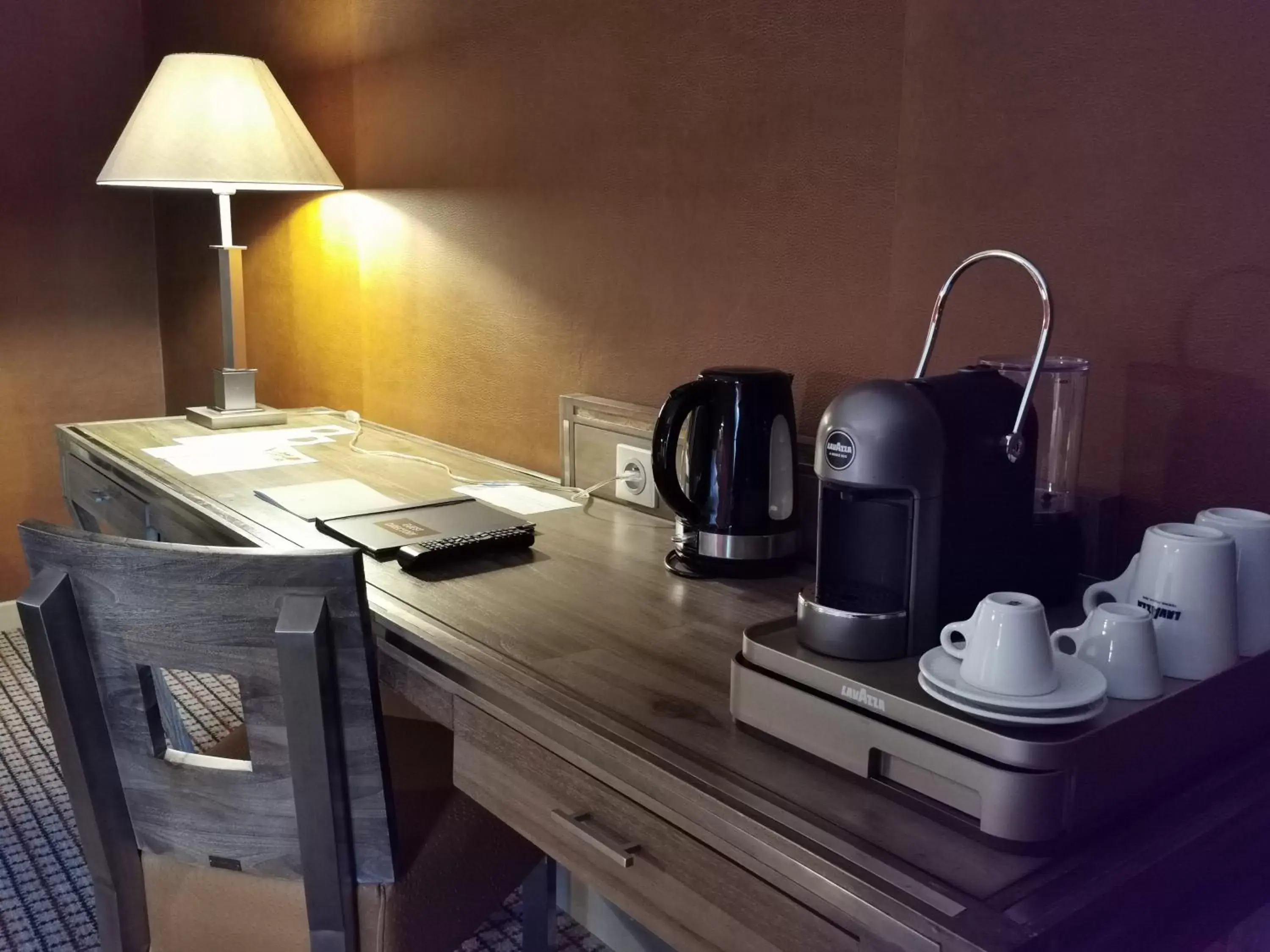 Coffee/tea facilities in Le Grand Hôtel Le Touquet-Paris-Plage