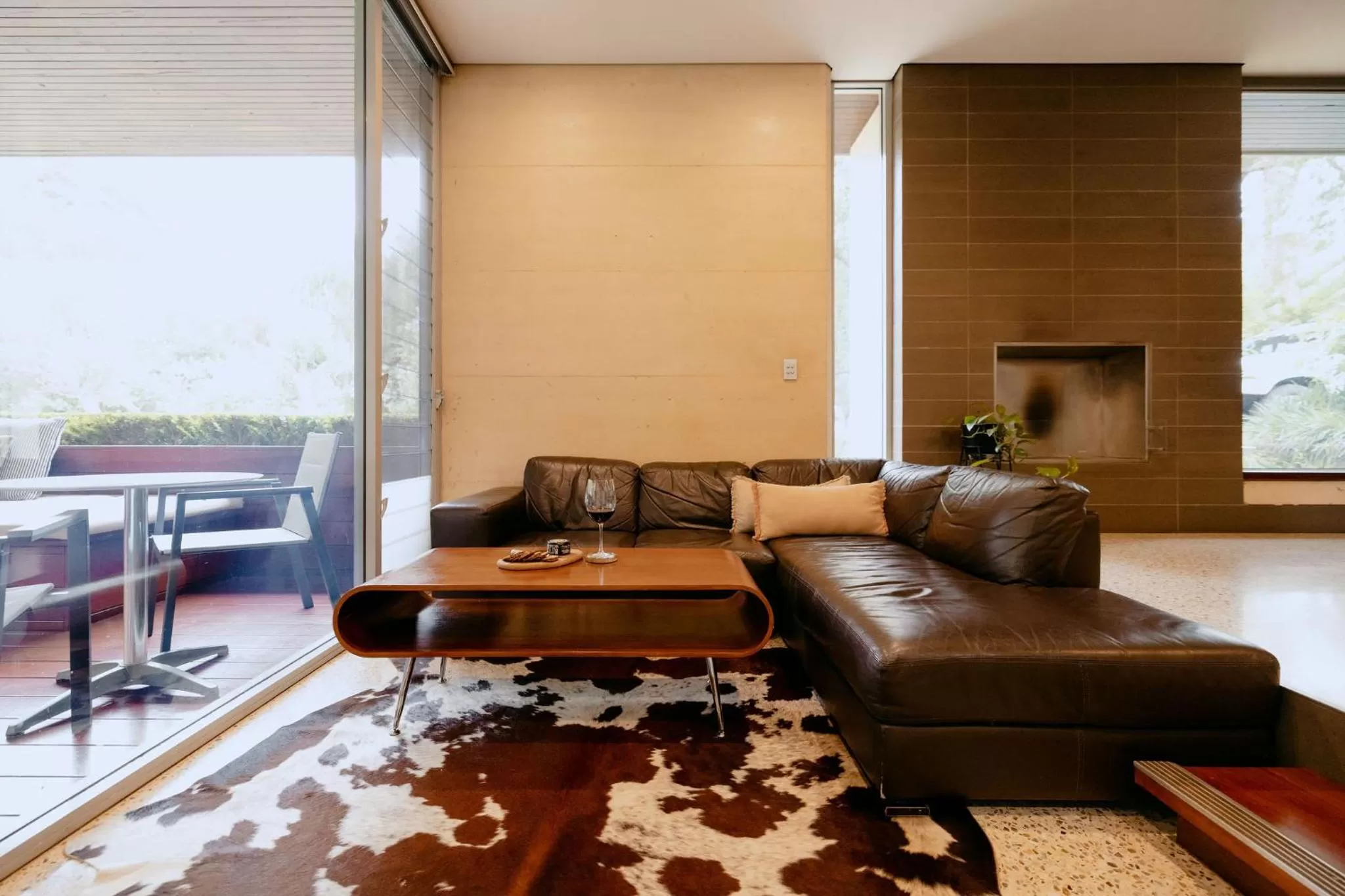 Living room in Losari Retreat