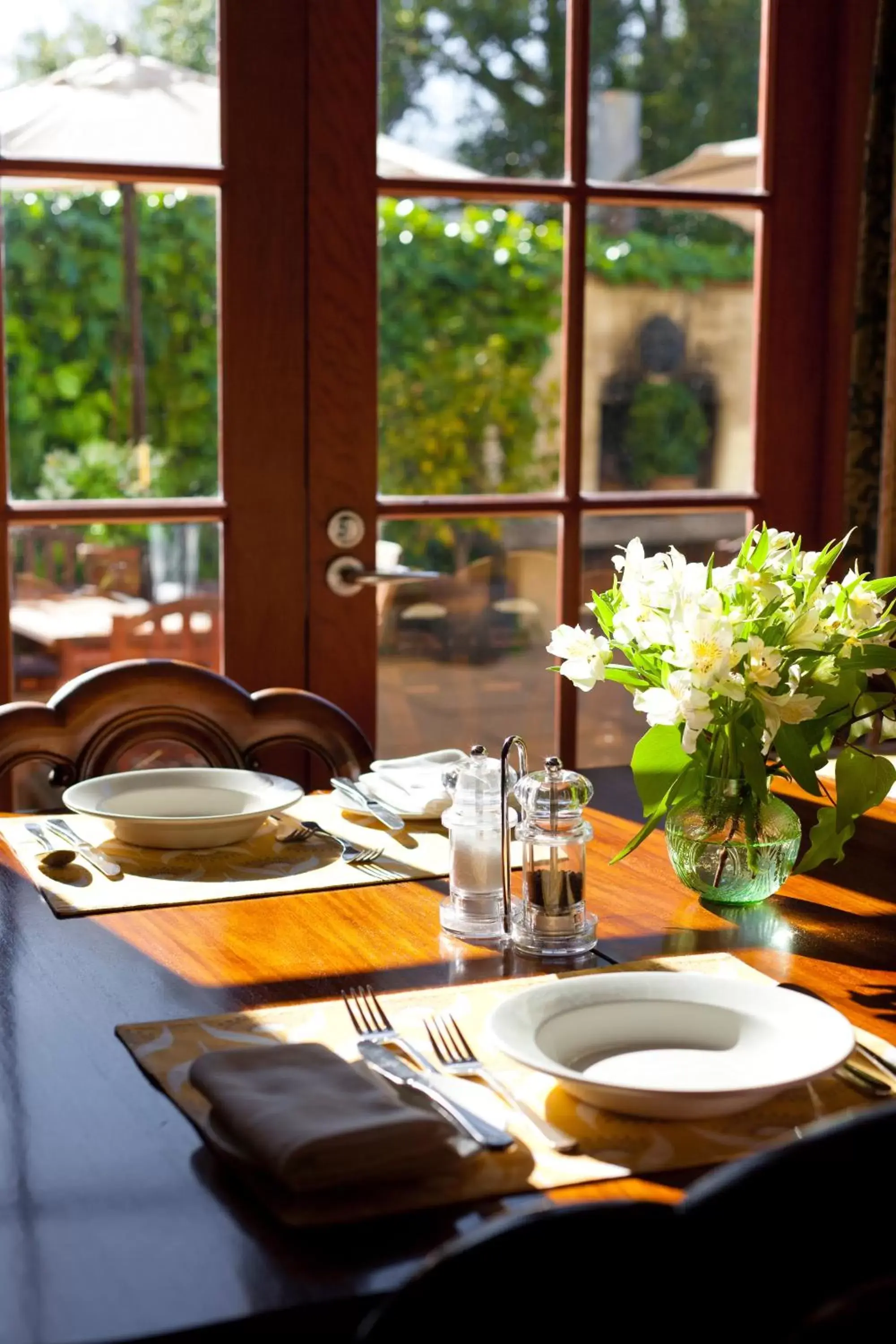 Dining area, Restaurant/Places to Eat in Browns Boutique Hotel