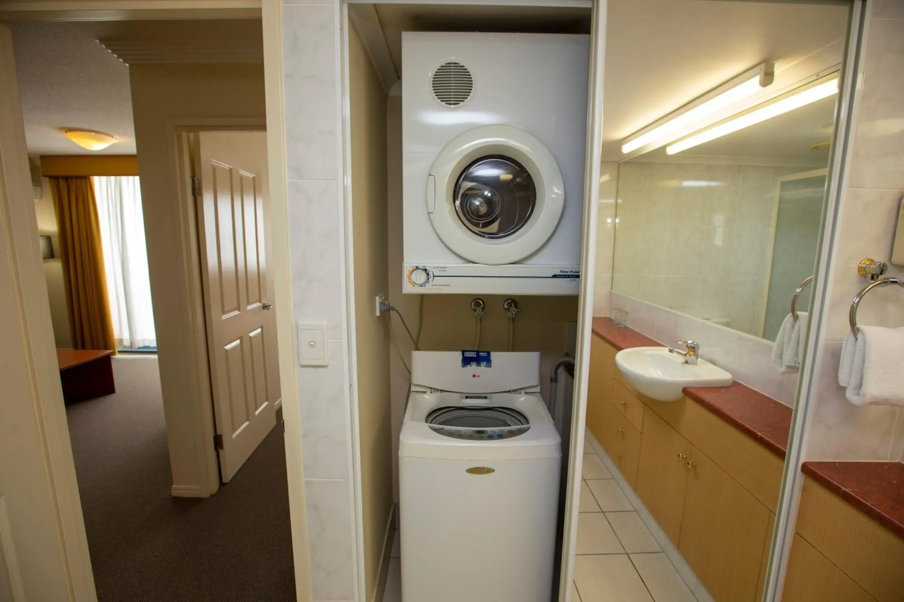 laundry, Bathroom in Springwood Tower Apartment Hotel
