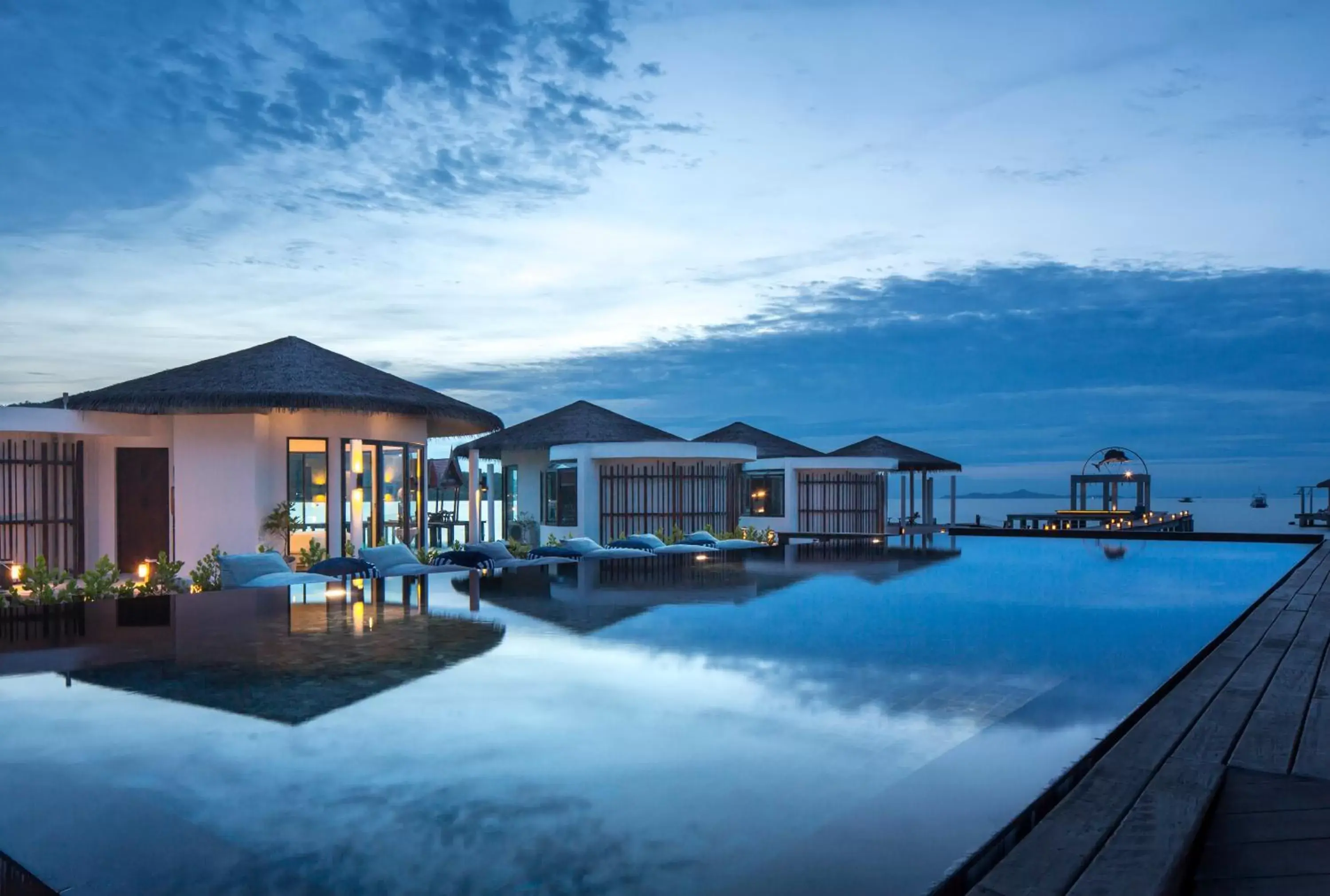 Swimming pool, Winter in Kept Bangsaray Hotel Pattaya