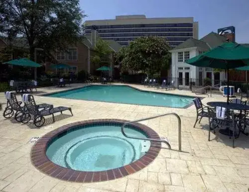 Swimming Pool in Poplar Inn and Suites