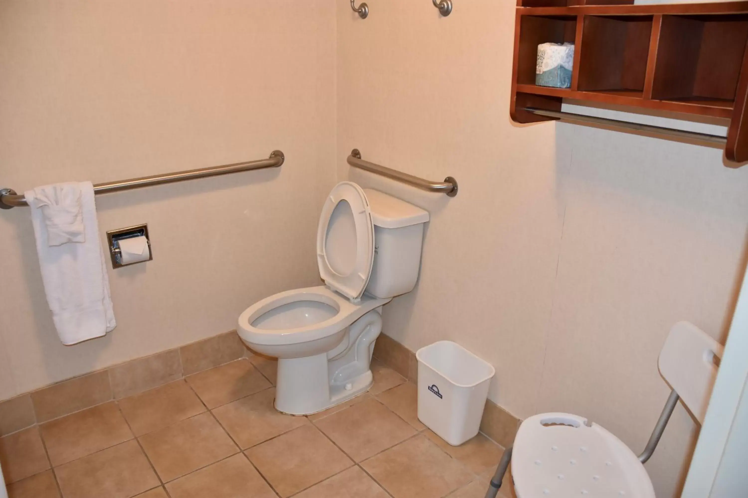 Bathroom in Days Inn by Wyndham Las Cruces