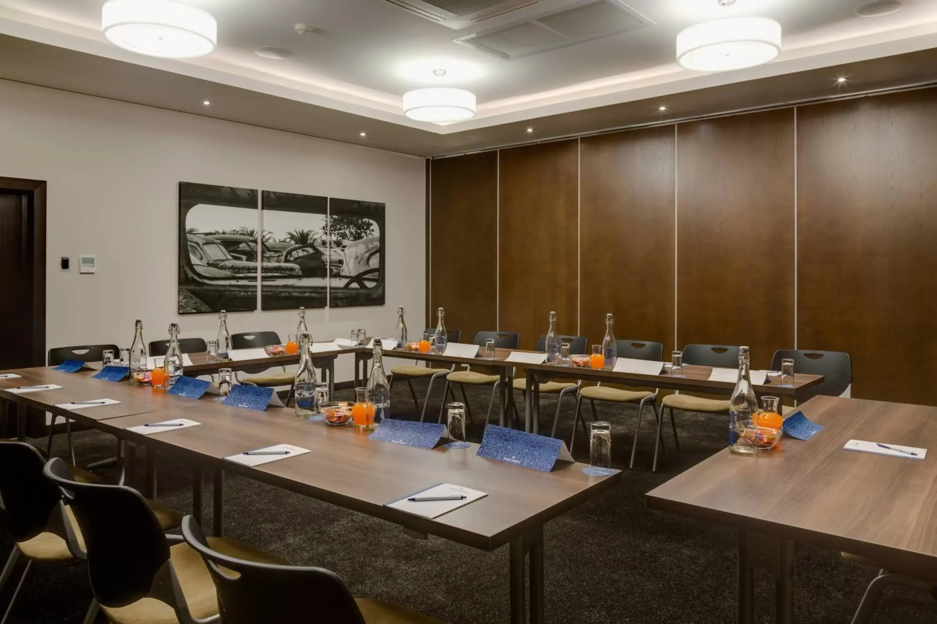 Meeting/conference room in Protea Hotel by Marriott Upington