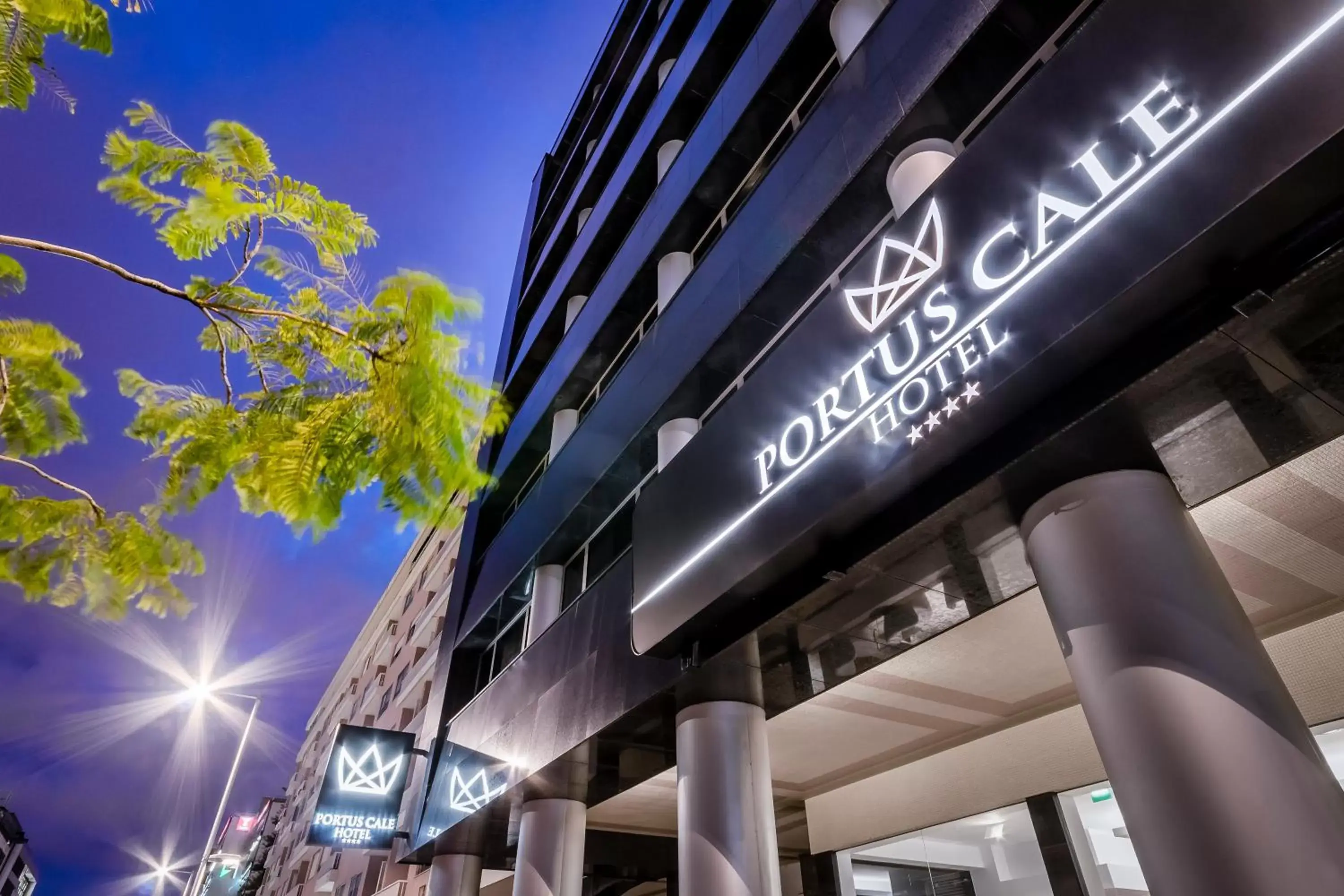 Facade/entrance, Property Building in Portus Cale Hotel