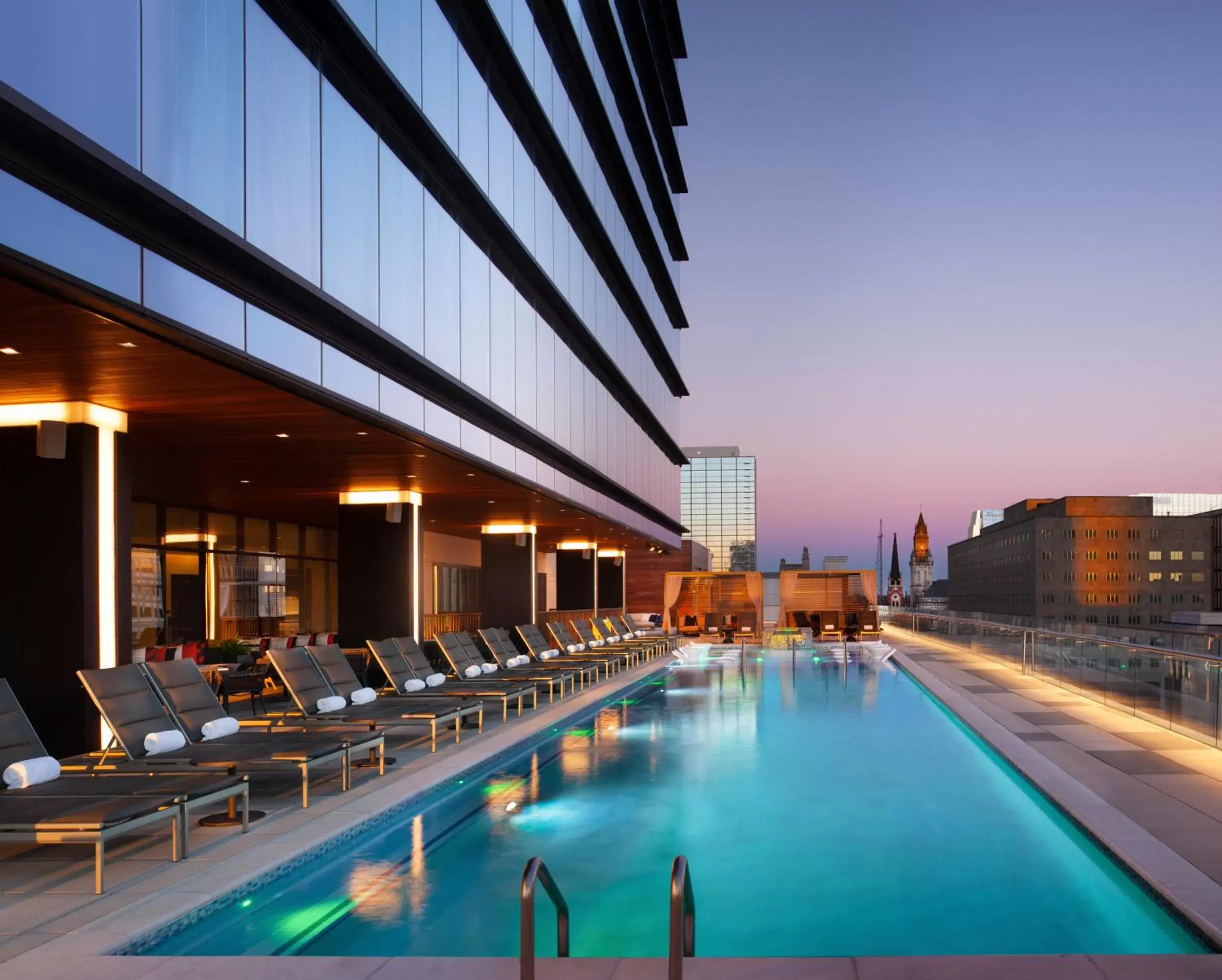 Swimming pool in Grand Hyatt Nashville Swimming pool in Grand Hyatt Nashville