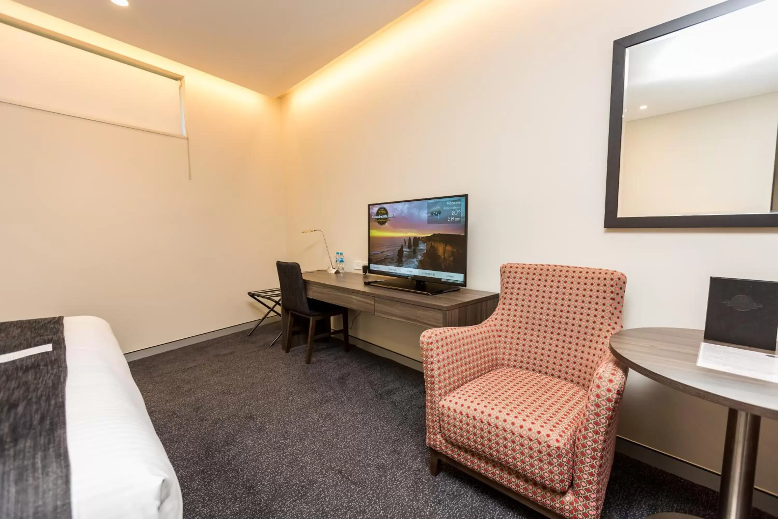 TV and multimedia, TV/Entertainment Center in Alexandra Hills Hotel