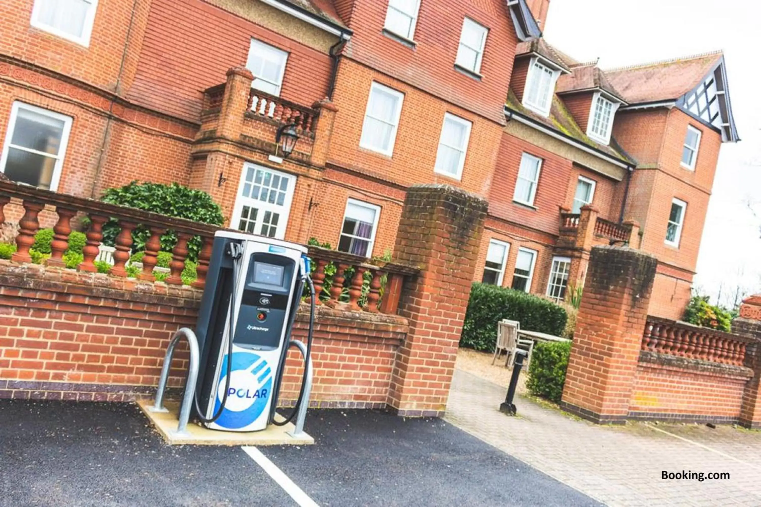 Area and facilities in Woodlands Park Hotel