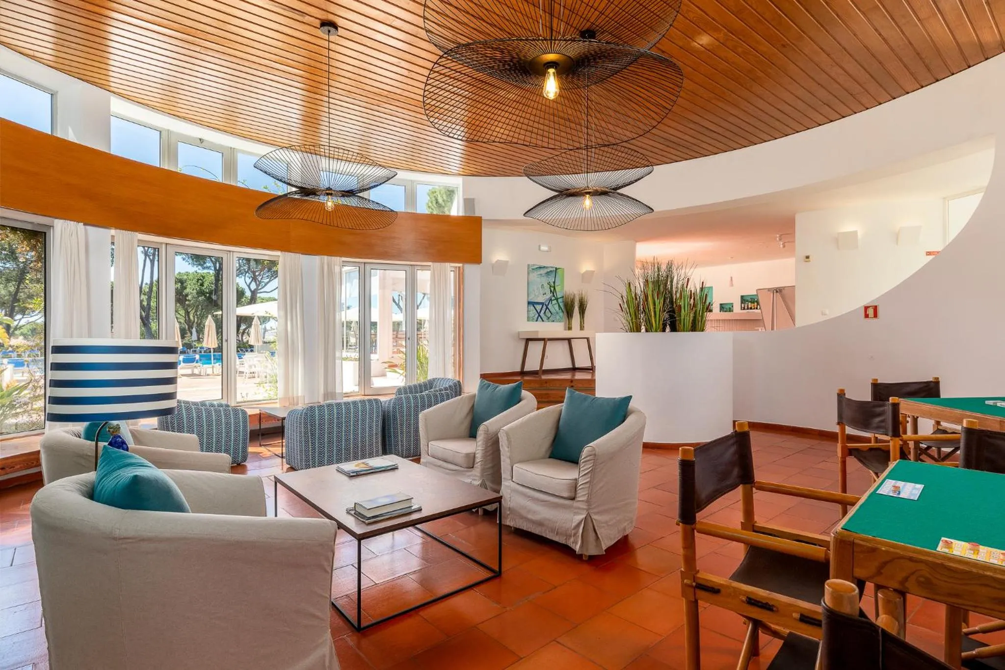 Lounge or bar in Apartamentos Turisticos Pinhal Da Marina