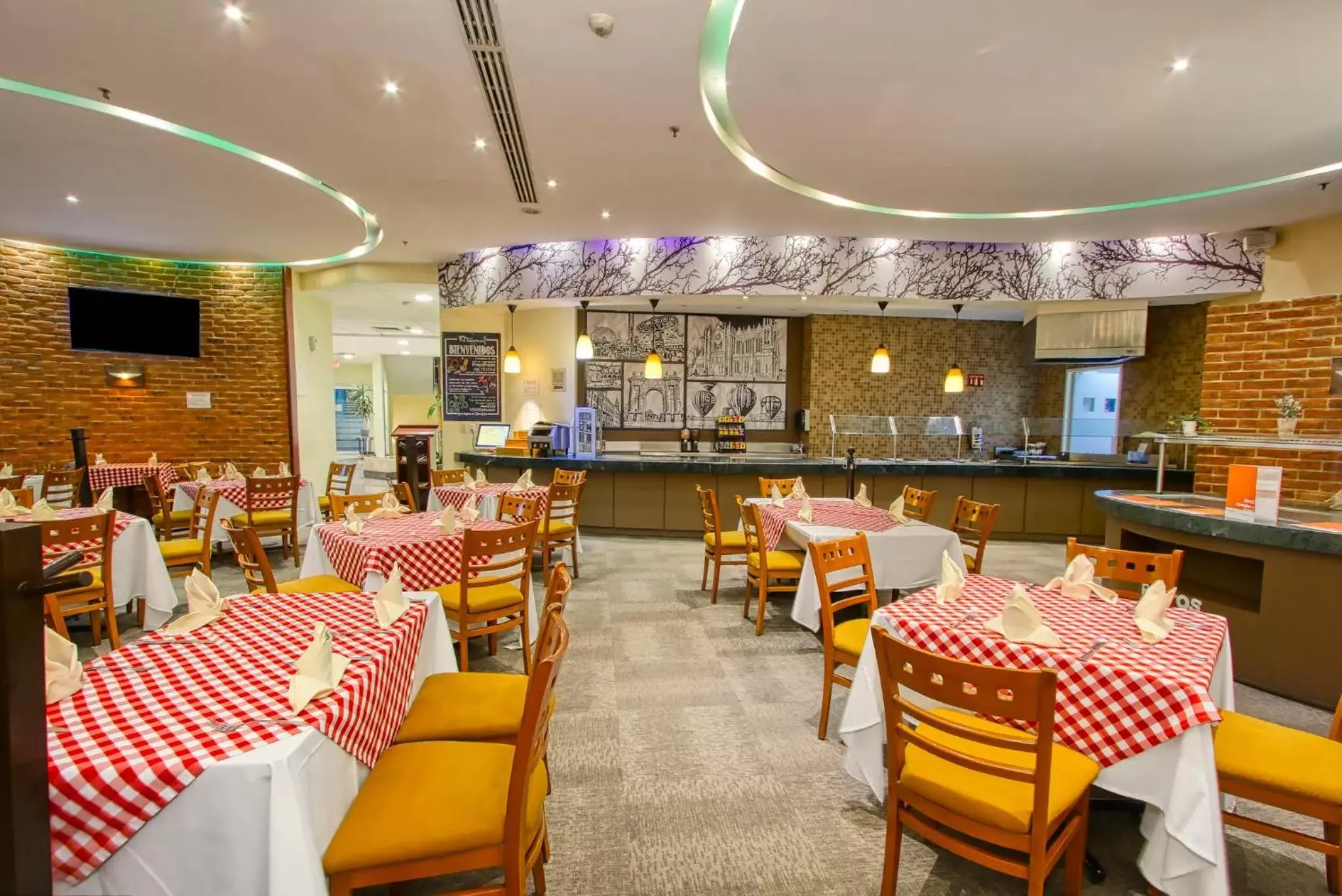 Restaurant/Places to Eat in Holiday Inn Leon-Convention Center, an IHG Hotel