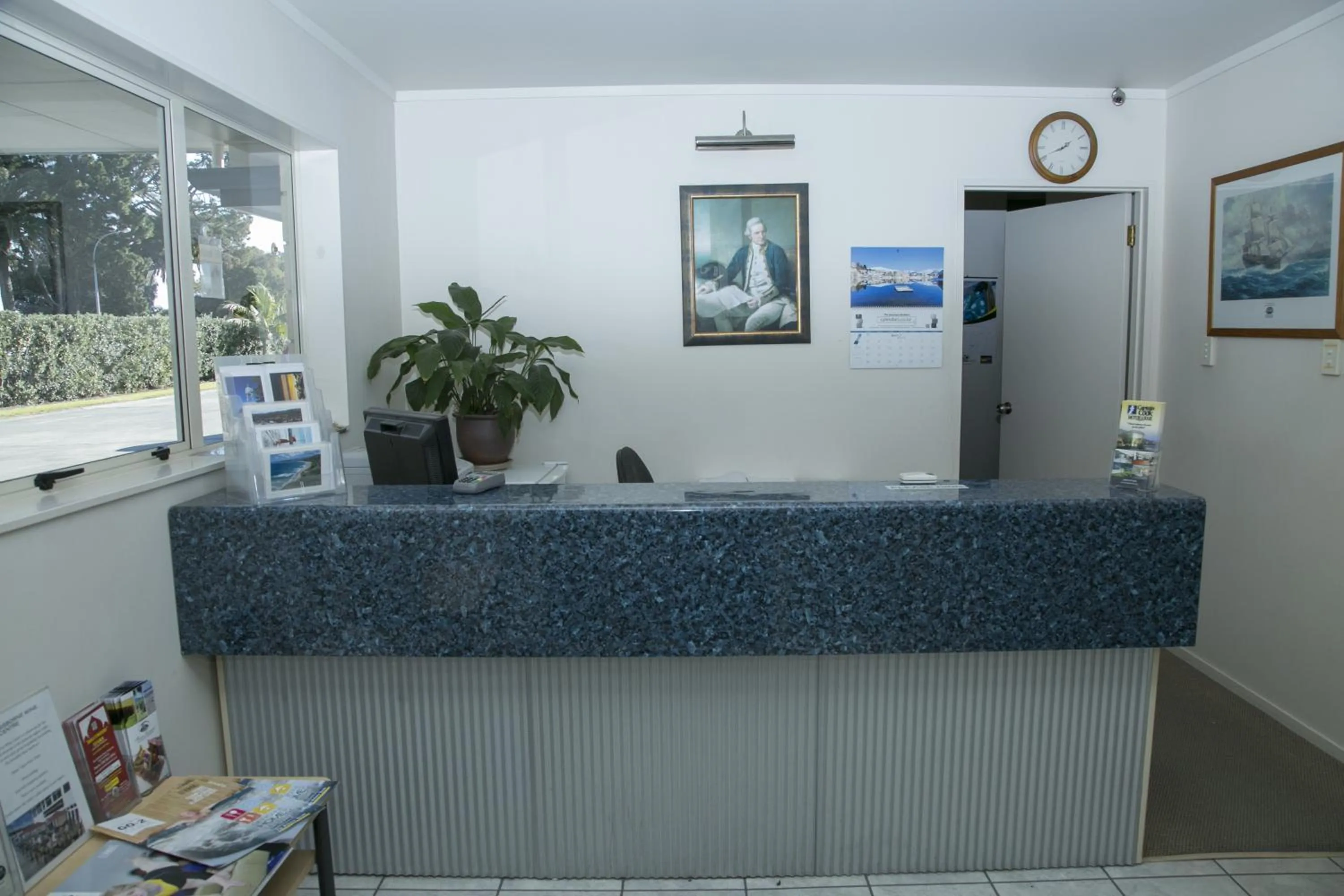 Lobby or reception in Captain Cook Motor Lodge