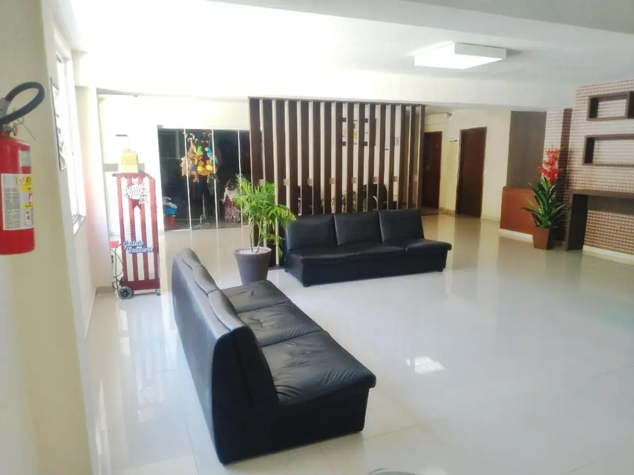 Communal lounge/ TV room, Lobby/Reception in Alvorada Iguassu Hotel