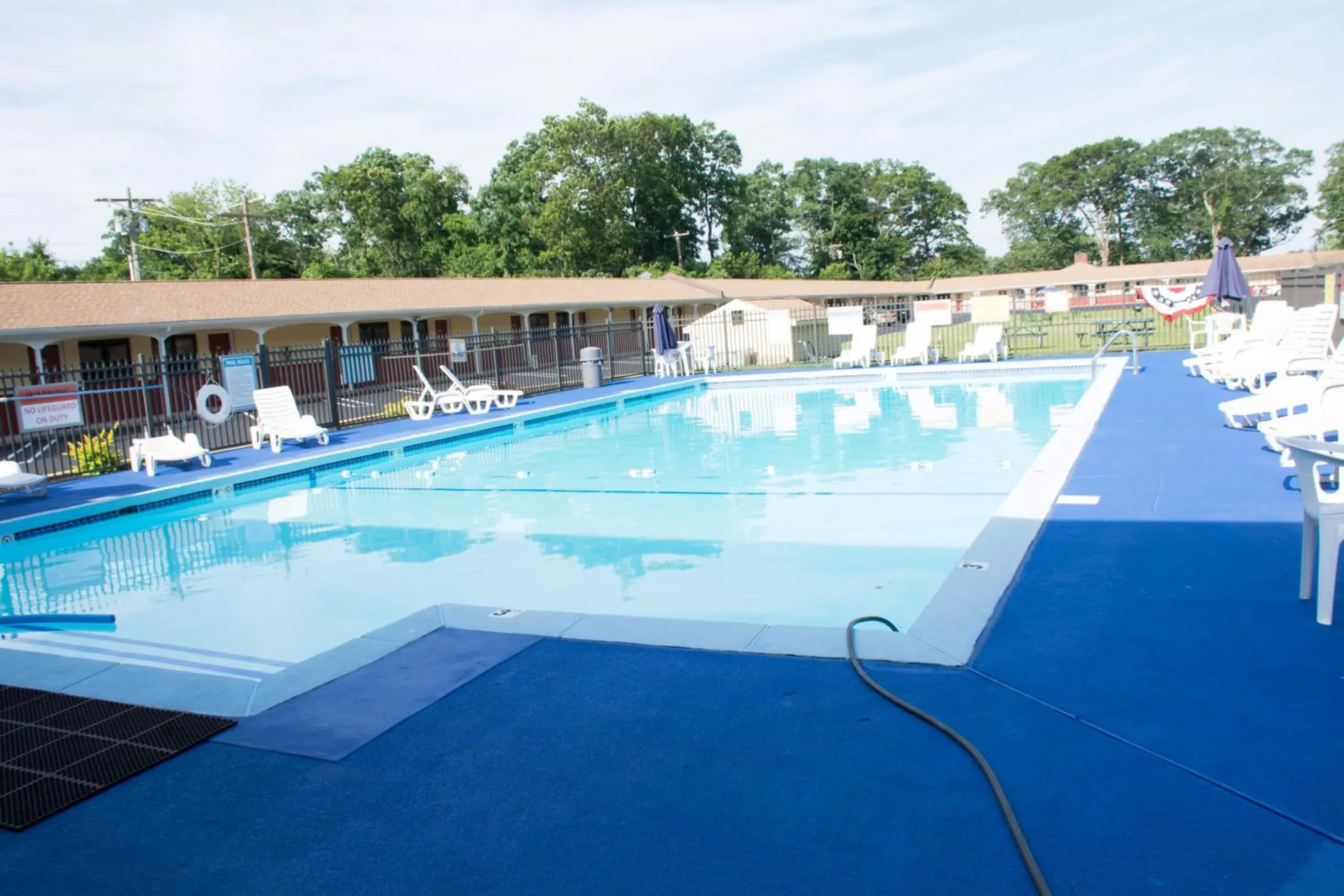 Pool view, Swimming Pool in Atlantic Inn and Suites - Wall Township