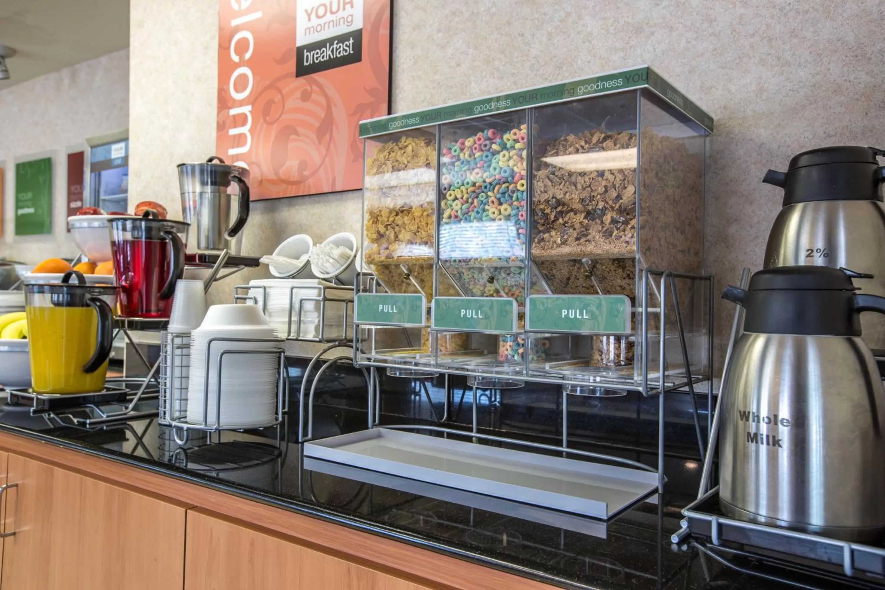 Breakfast in Comfort Suites Victorville-Hesperia