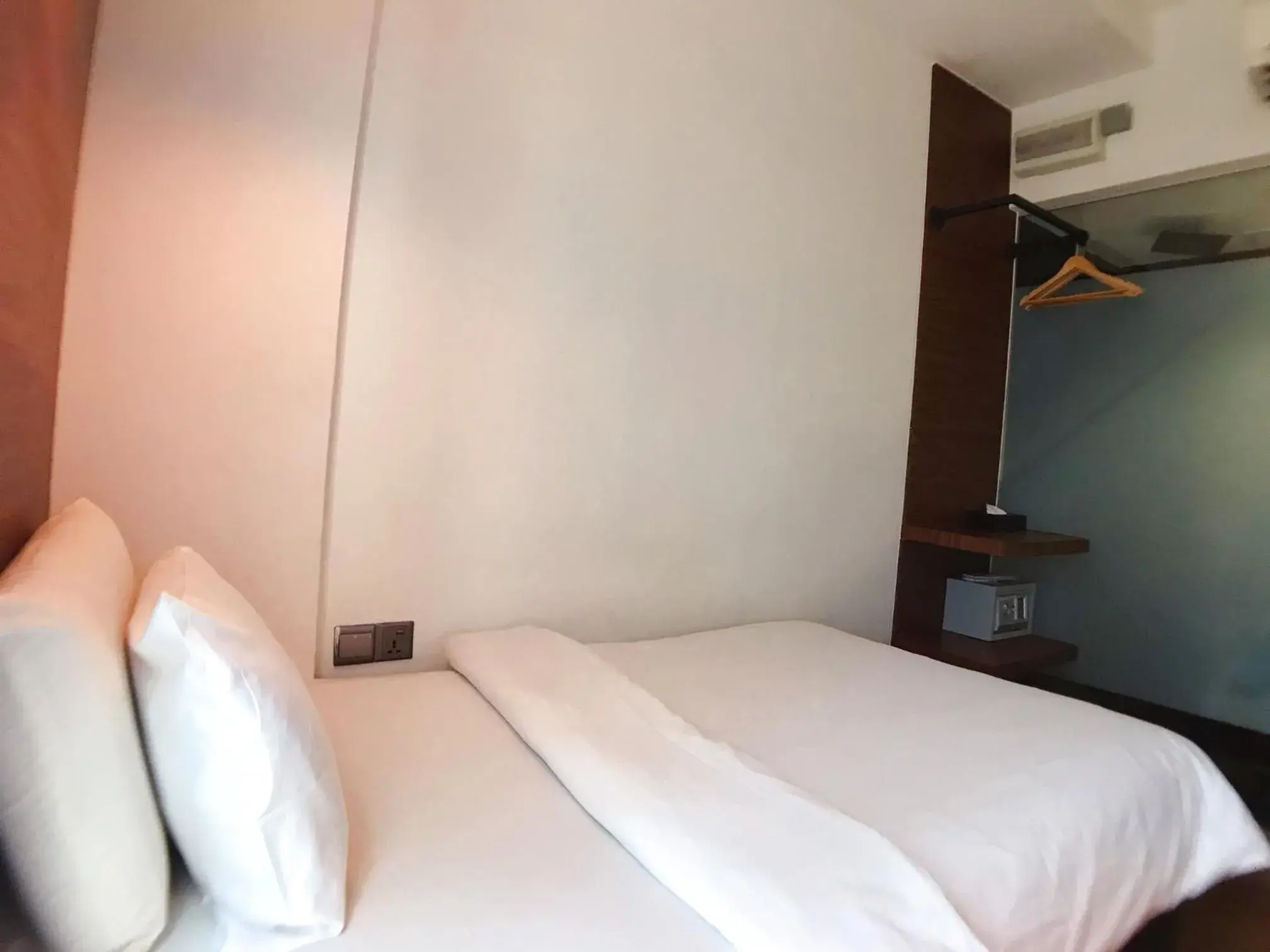 Bed in Melange Hotel Bukit Bintang