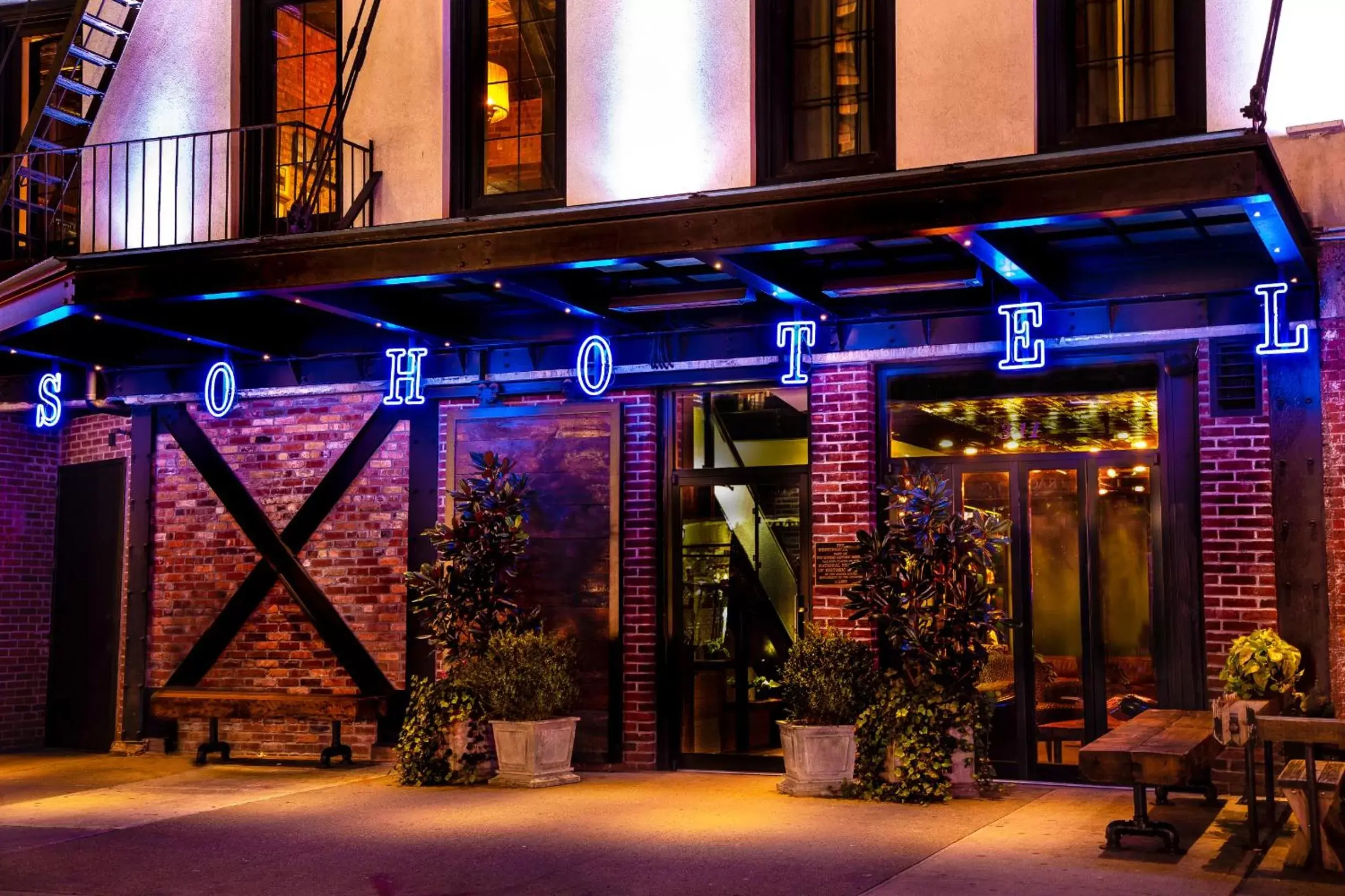 Facade/entrance in Sohotel Facade/entrance in Sohotel