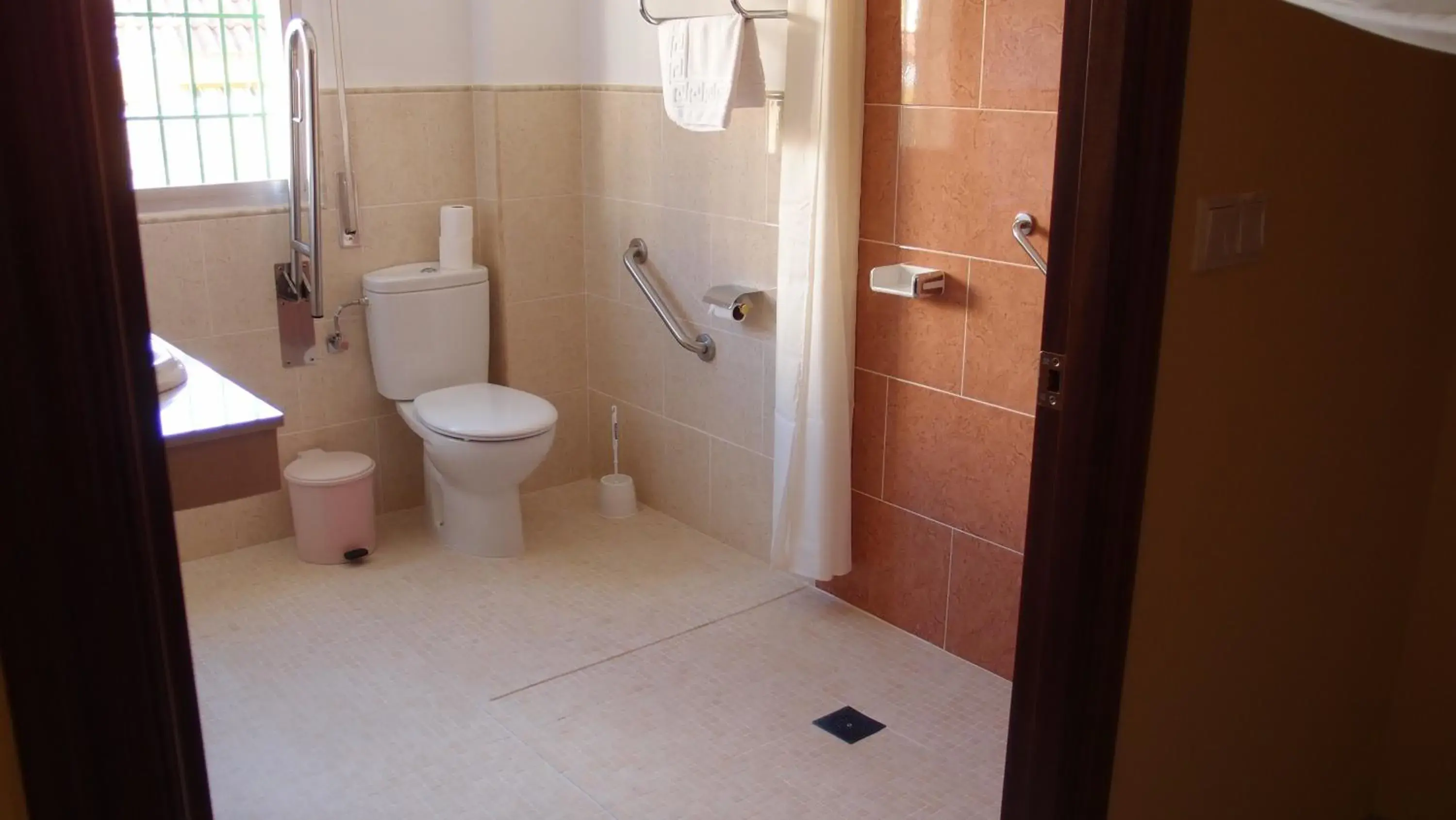 Toilet, Bathroom in Catalan Hotel