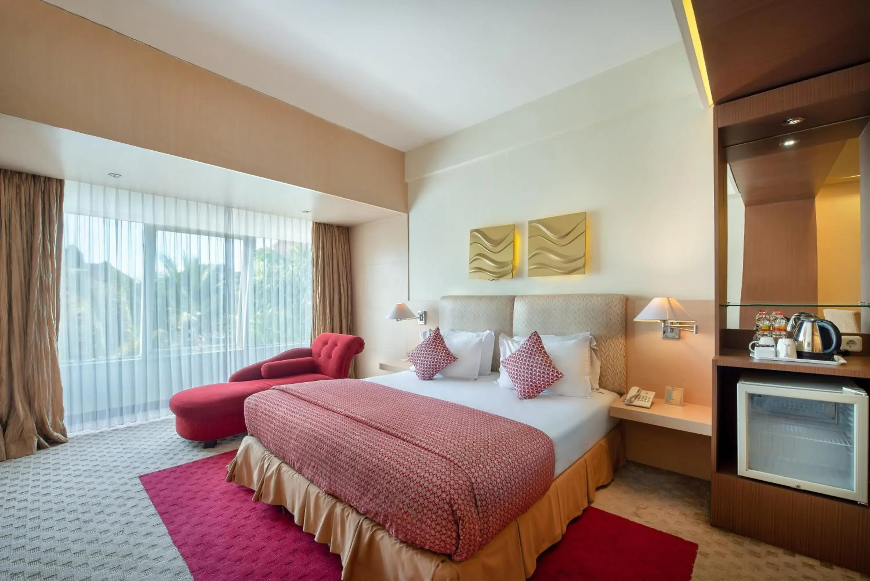 Bedroom, Bed in Lux Tychi Hotel Malang