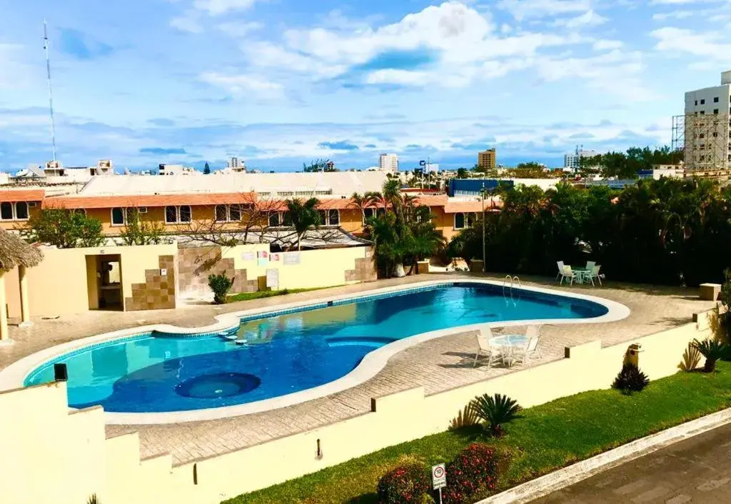 Pool View in Hotel Villas Dali Veracruz