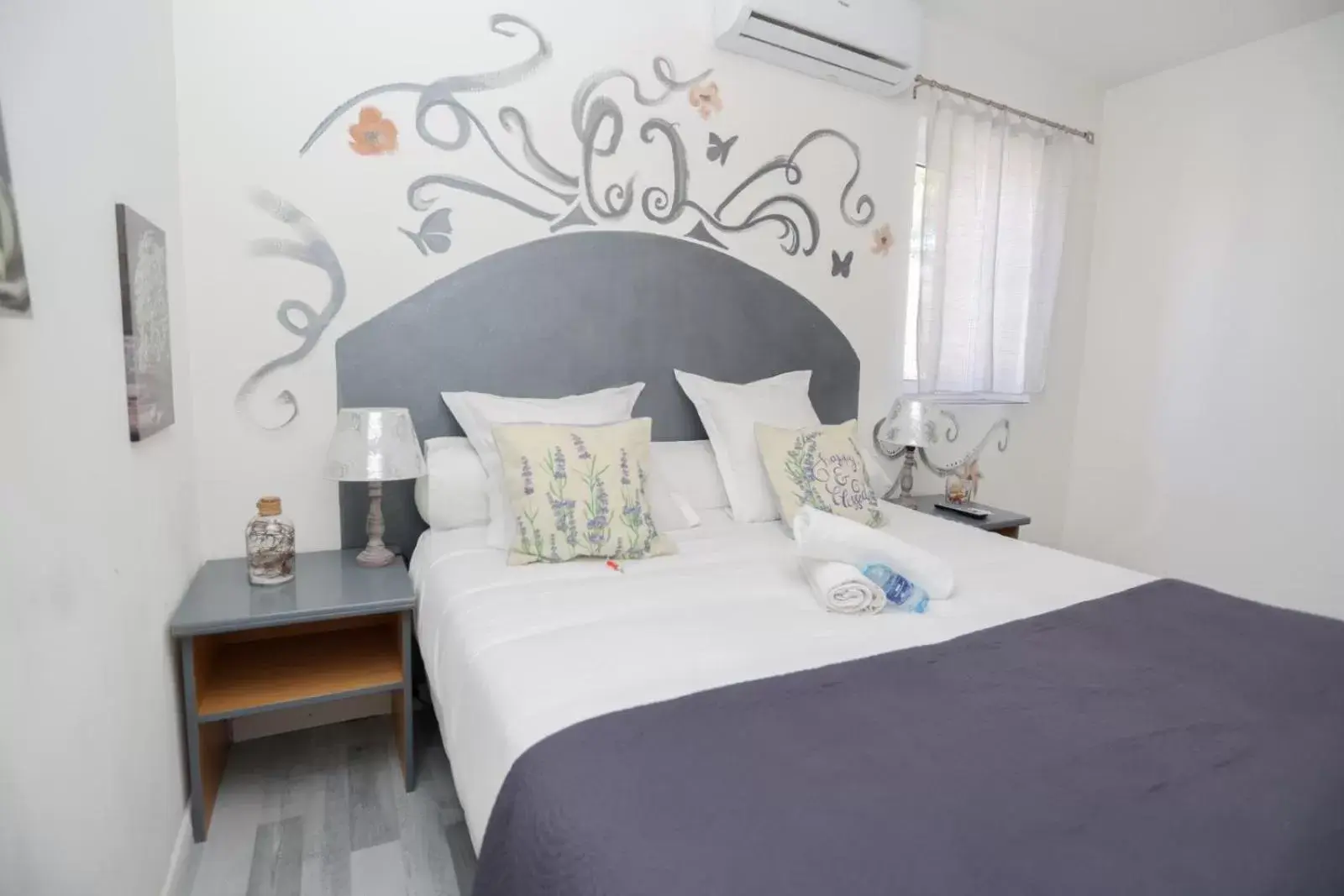 Double Room in Hostellerie LE PANEL Double Room in Hostellerie LE PANEL