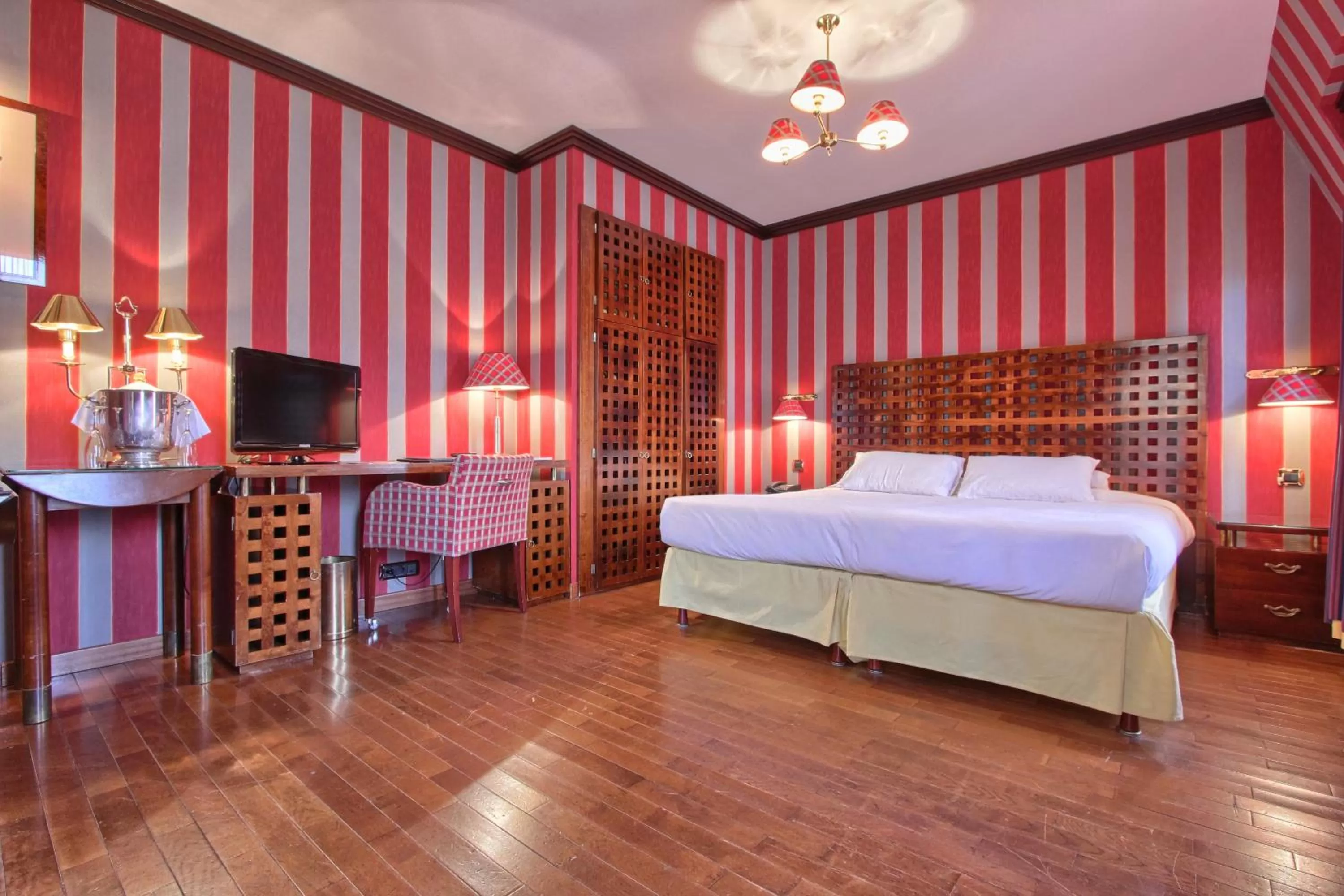 Deluxe Room in Villa Pantheon