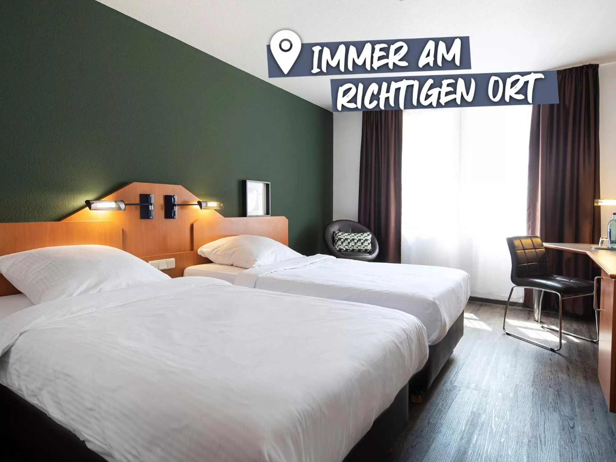Photo of the whole room, Bed in ACHAT Hotel Heppenheim