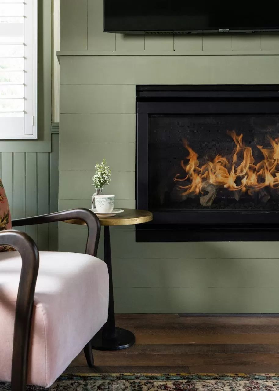 Seating area in Le Petit Pali at 8th Ave