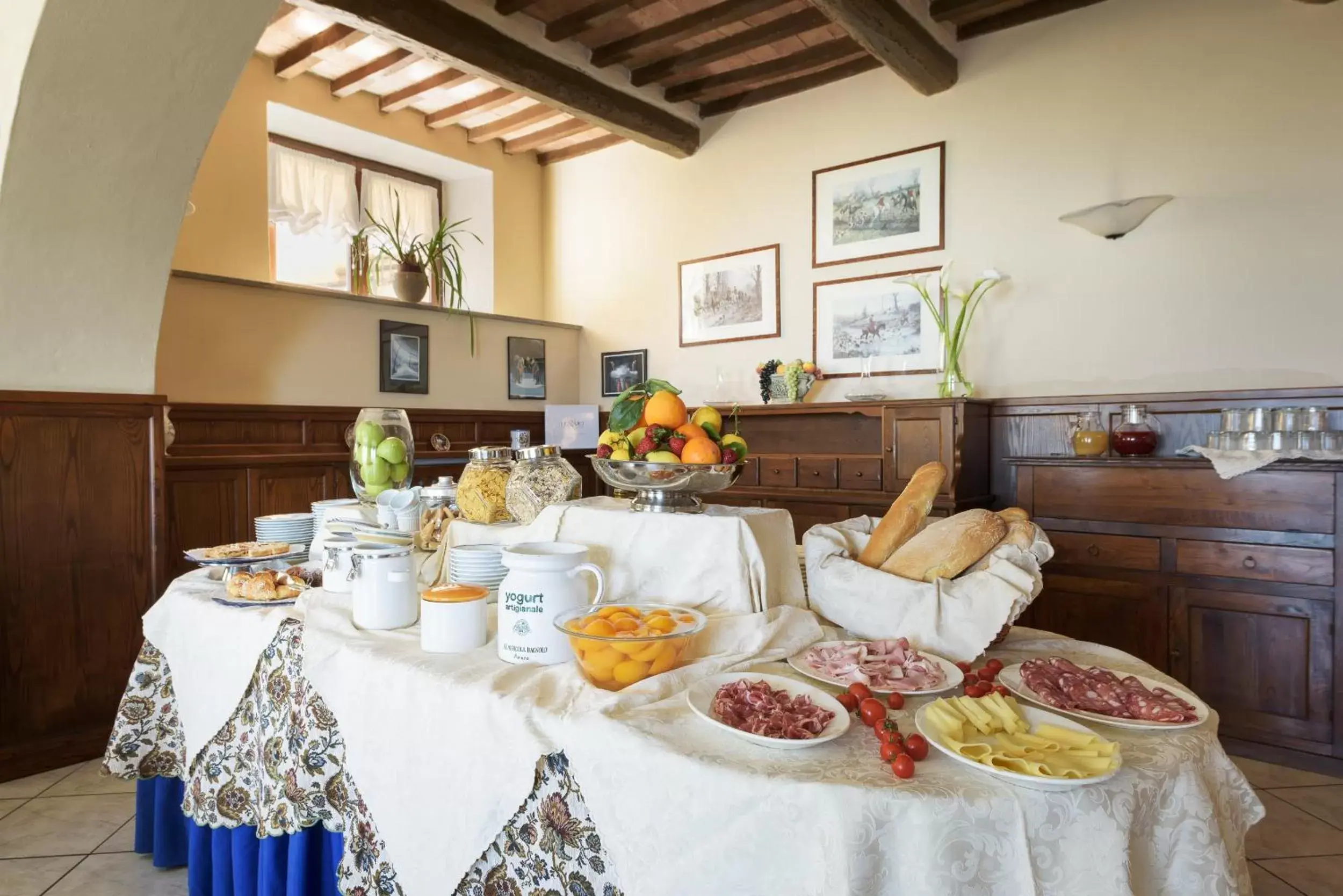 Breakfast in Hotel Dei Capitani