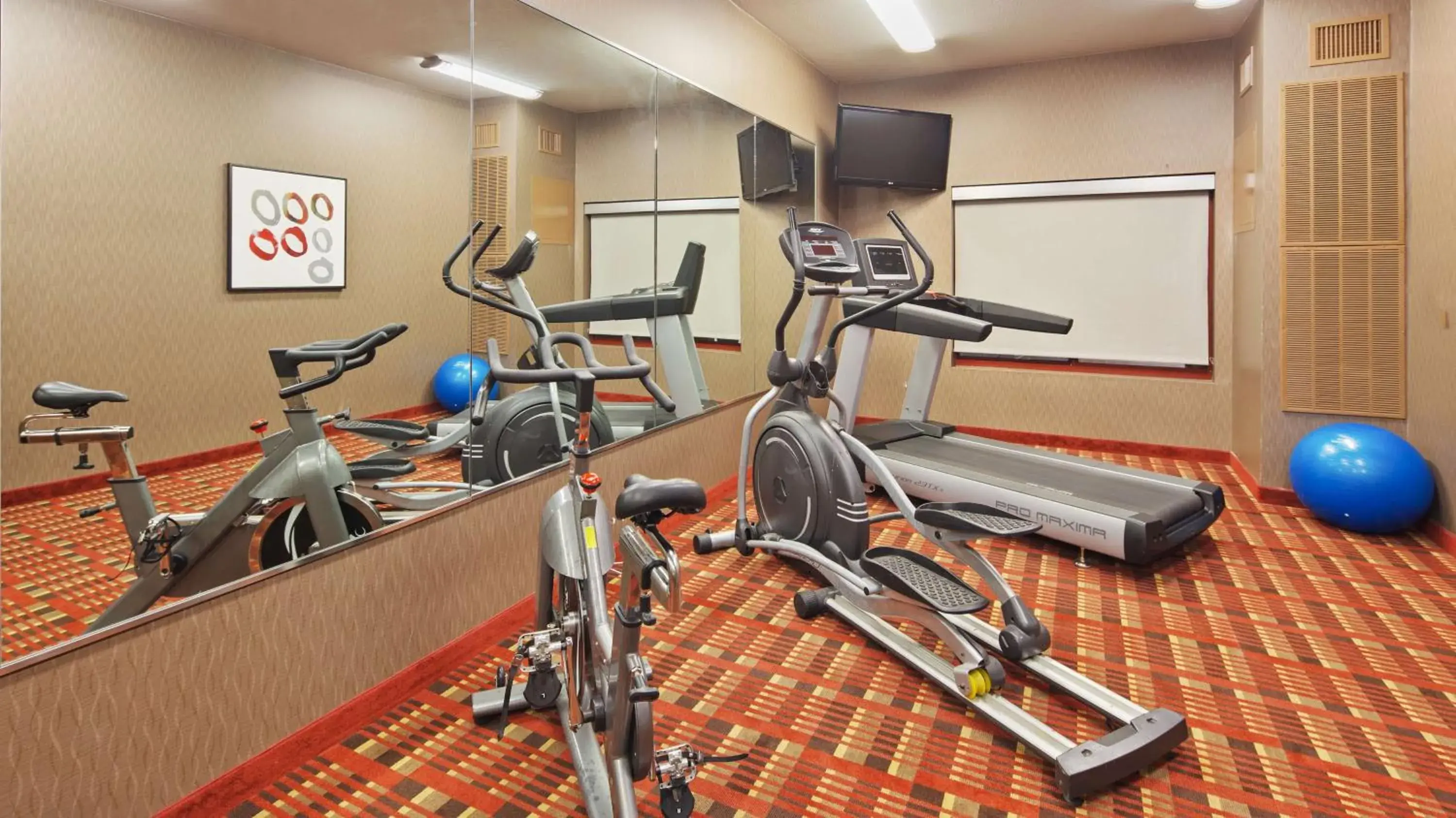 Activities, Fitness Center/Facilities in Best Western PLUS Austin Airport Inn & Suites