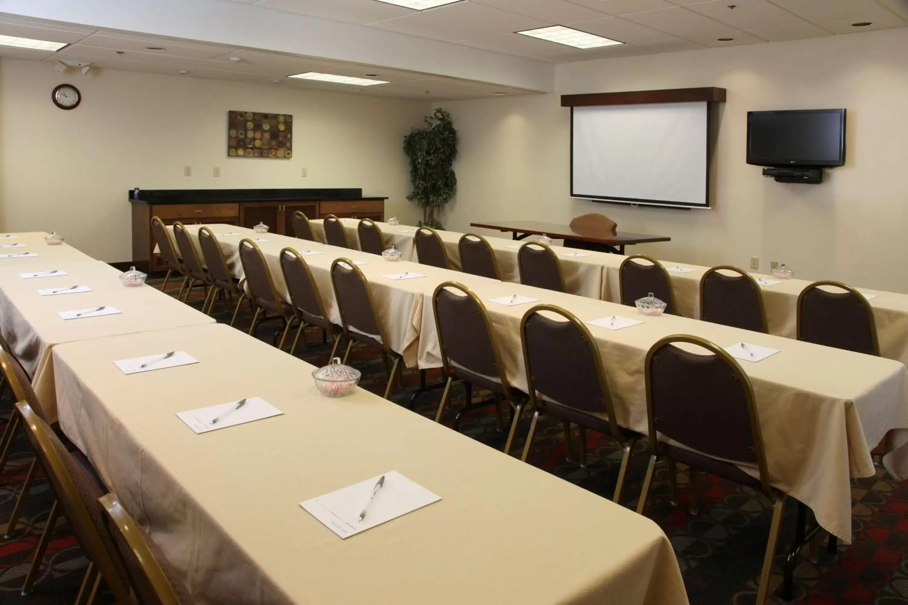 Meeting/conference room in Hampton Inn Richmond/Ashland