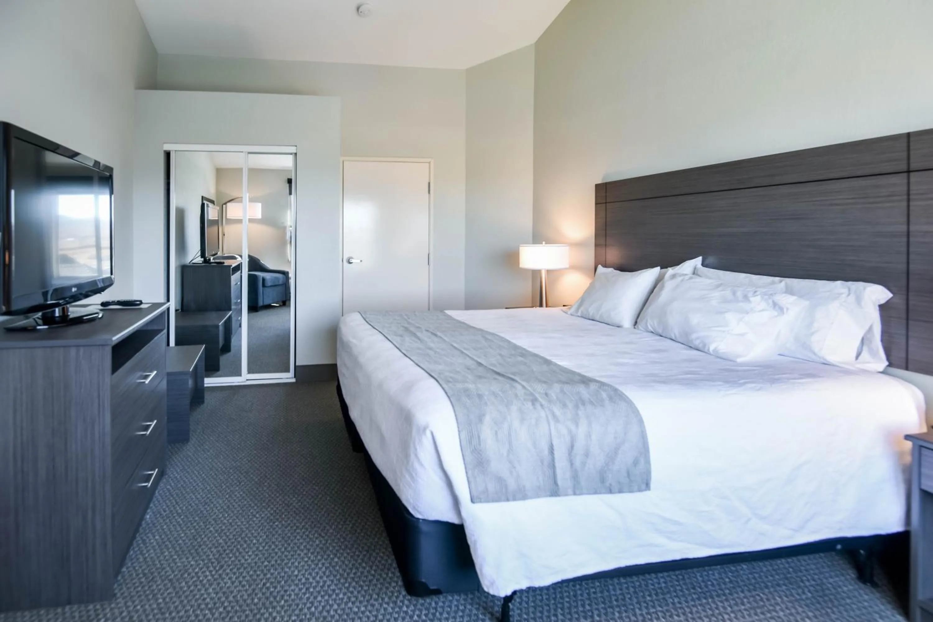 Bed in Shutters Hotel