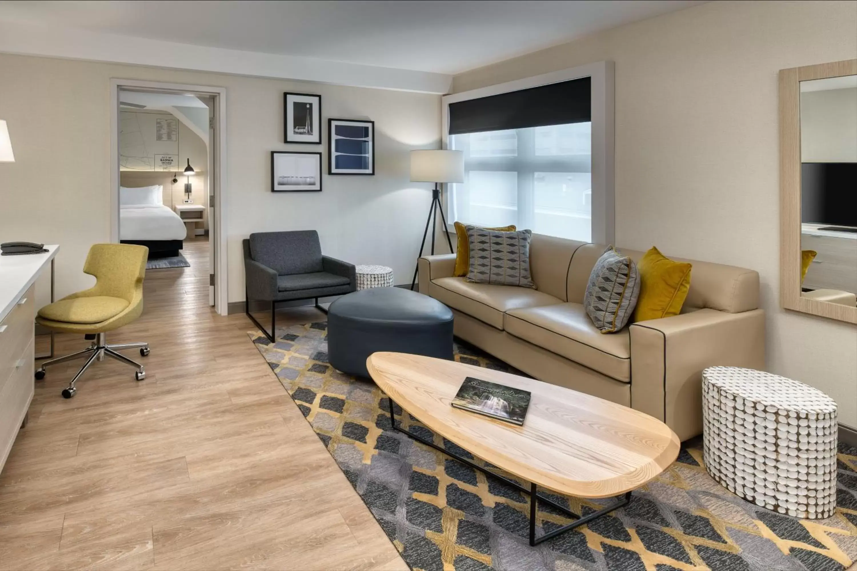 Photo of the whole room, Seating Area in The Insignia Hotel, Sarnia, a Tribute Portfolio Hotel