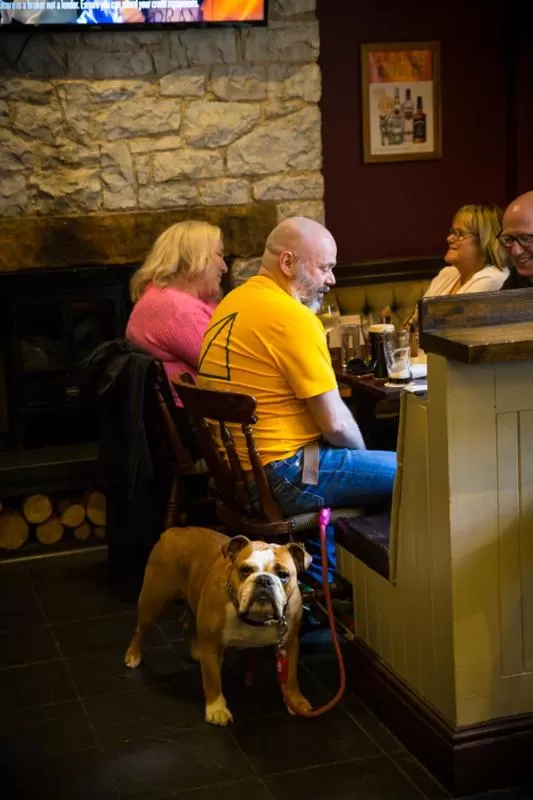 People in George & Dragon, Conwy