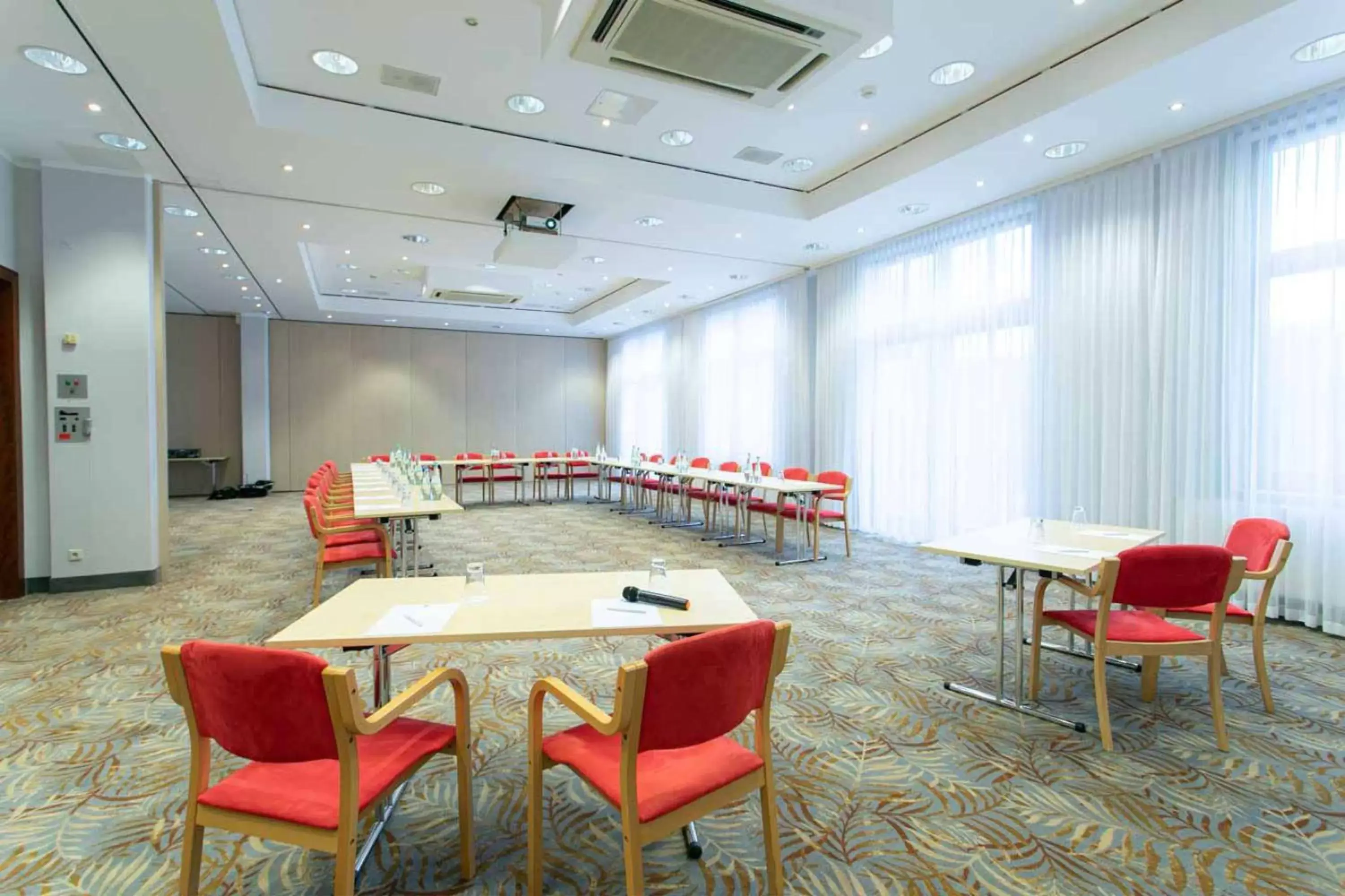 Meeting/conference room in Best Western Hotel Polisina