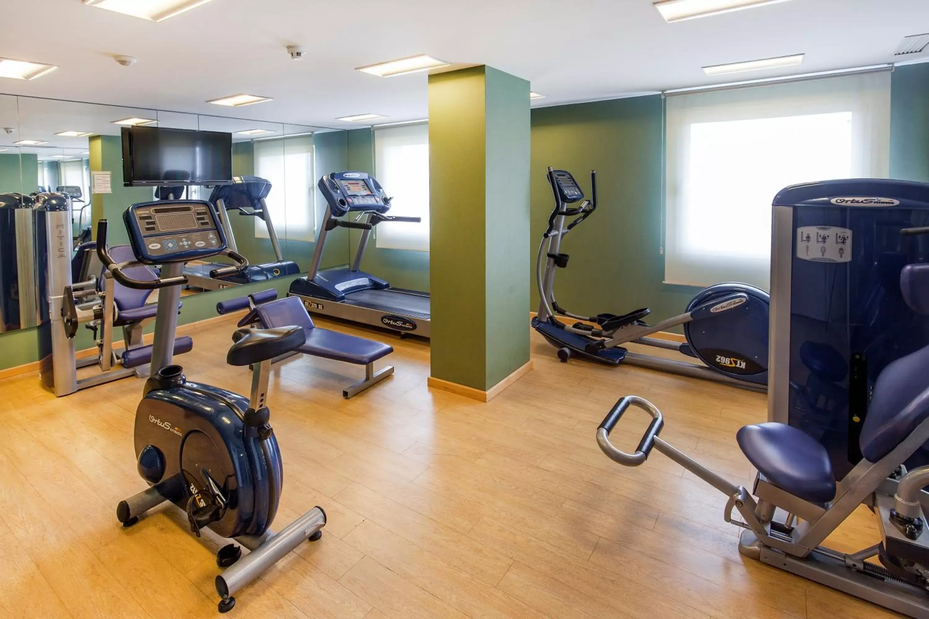 Fitness centre/facilities, Fitness Center/Facilities in Port Elche