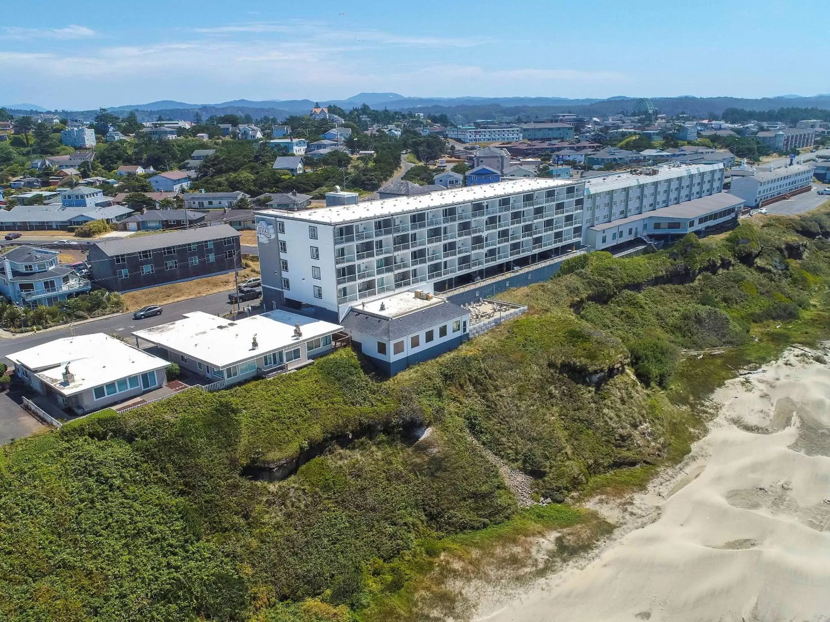 Other, Bird's-eye View in Elizabeth Oceanfront Suites, Ascend Hotel Collection