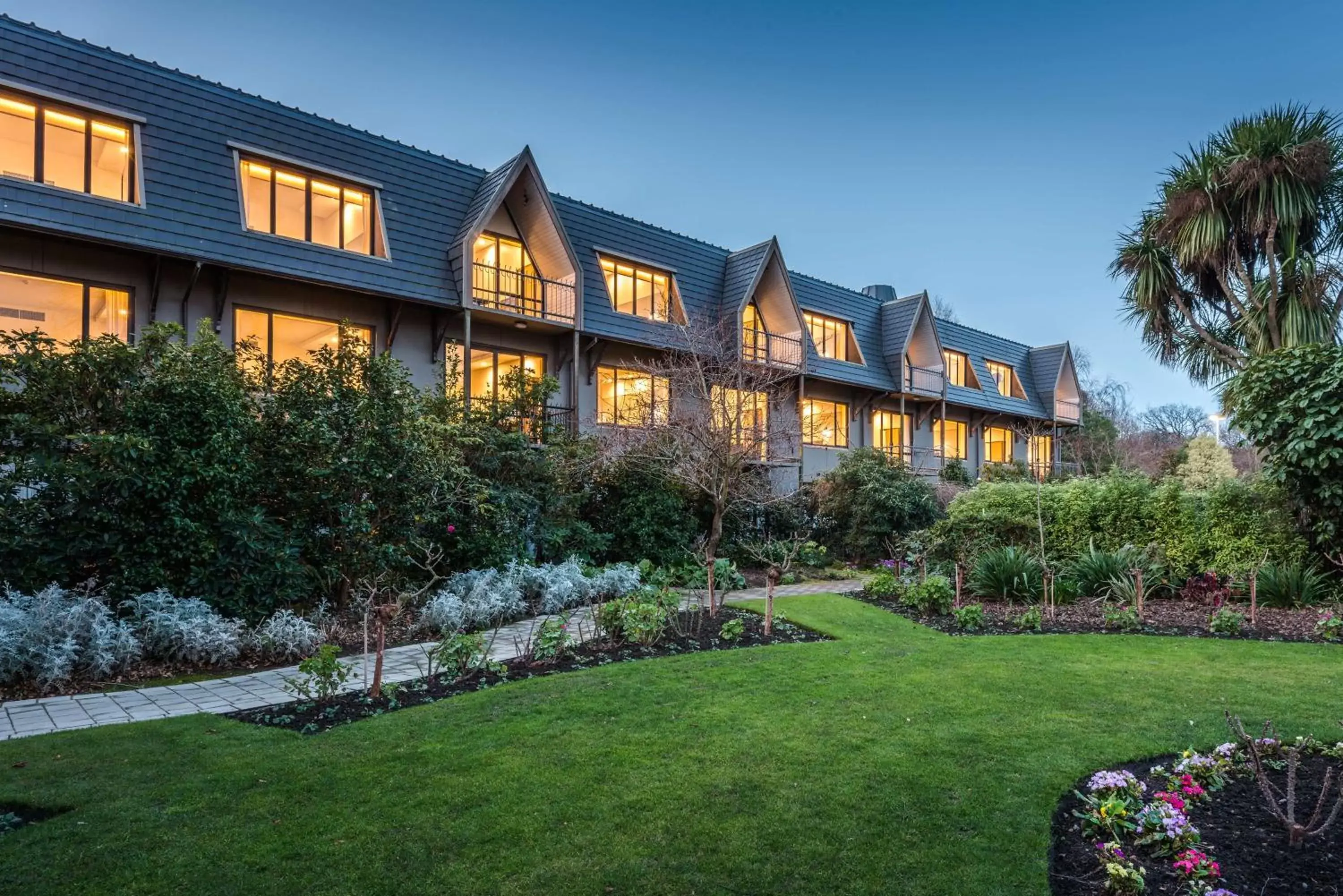 Property building in Chateau On The Park - Christchurch, A Doubletree By Hilton Property building in Chateau On The Park - Christchurch, A Doubletree By Hilton