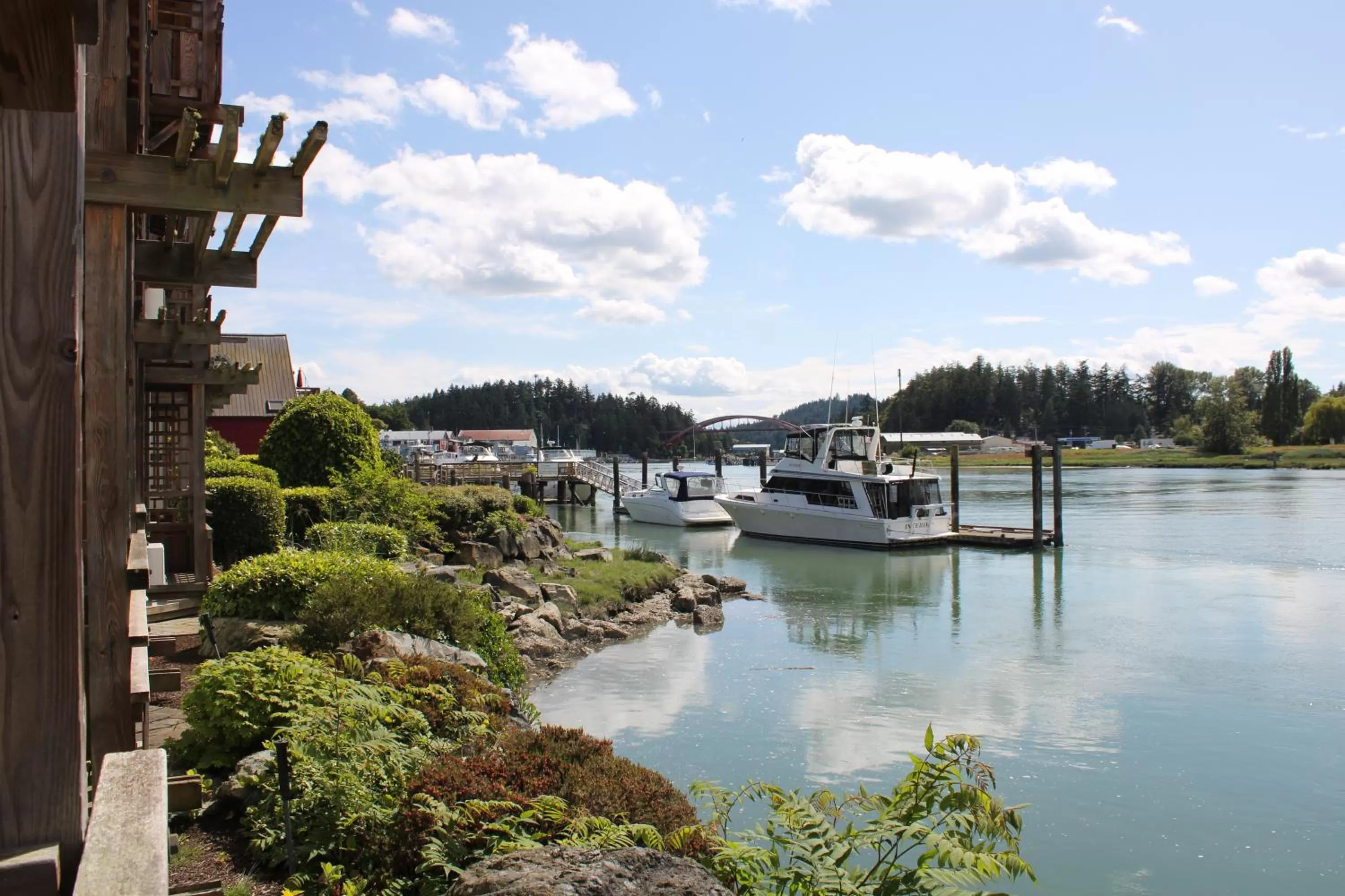 Natural landscape in La Conner Channel Lodge