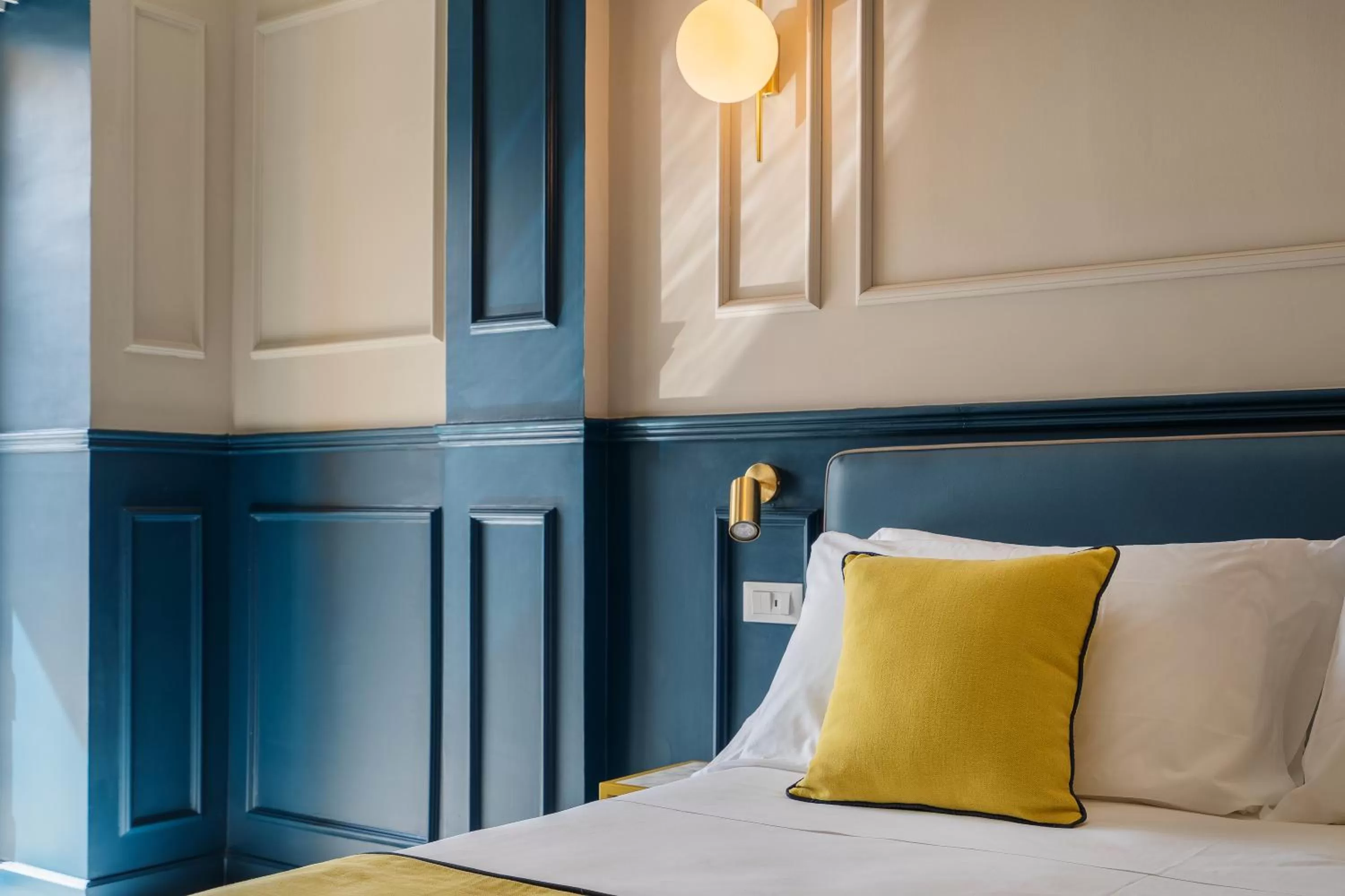 Photo of the whole room, Bed in Hotel Mary