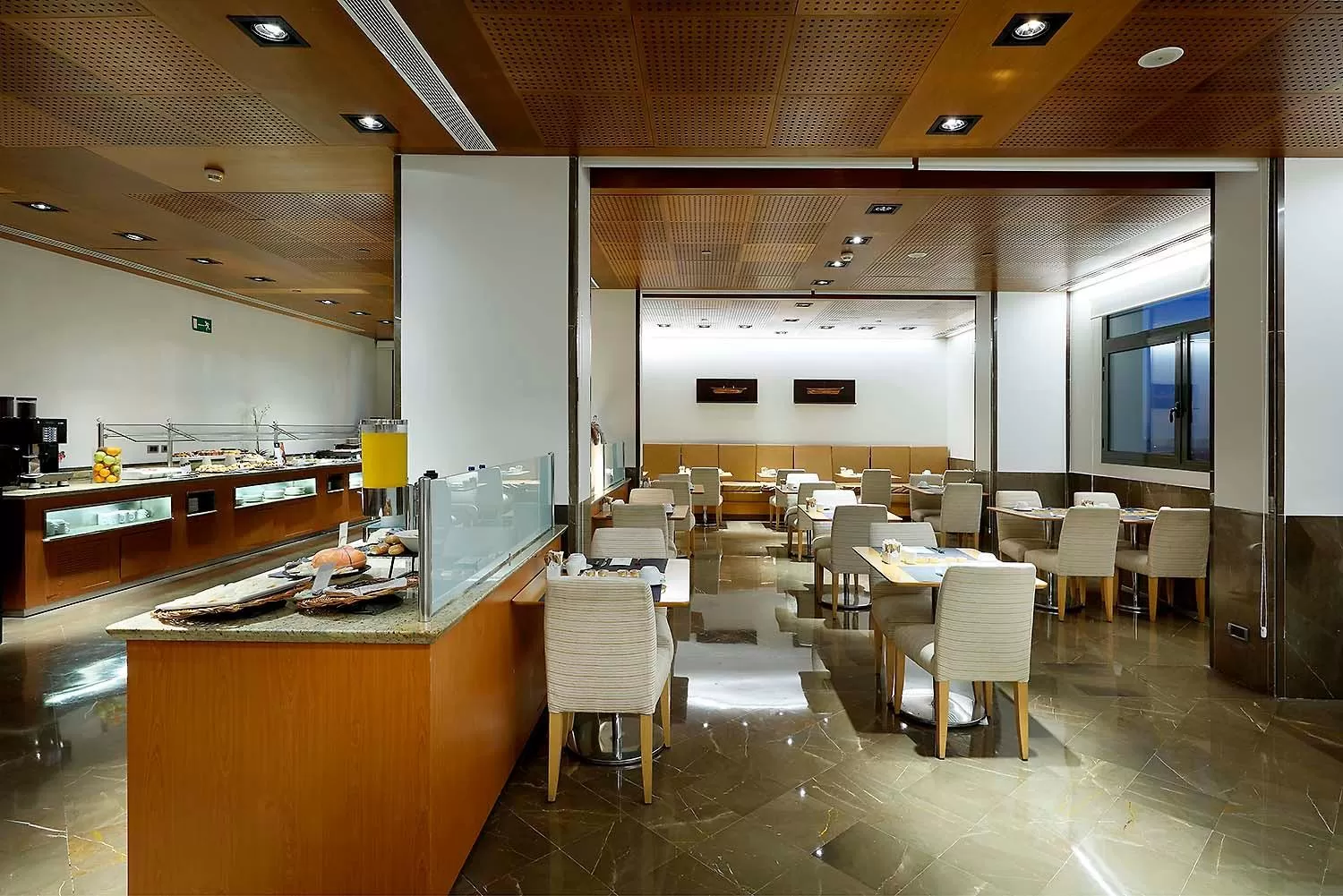 Restaurant/places to eat in Eurostars Gran Valencia