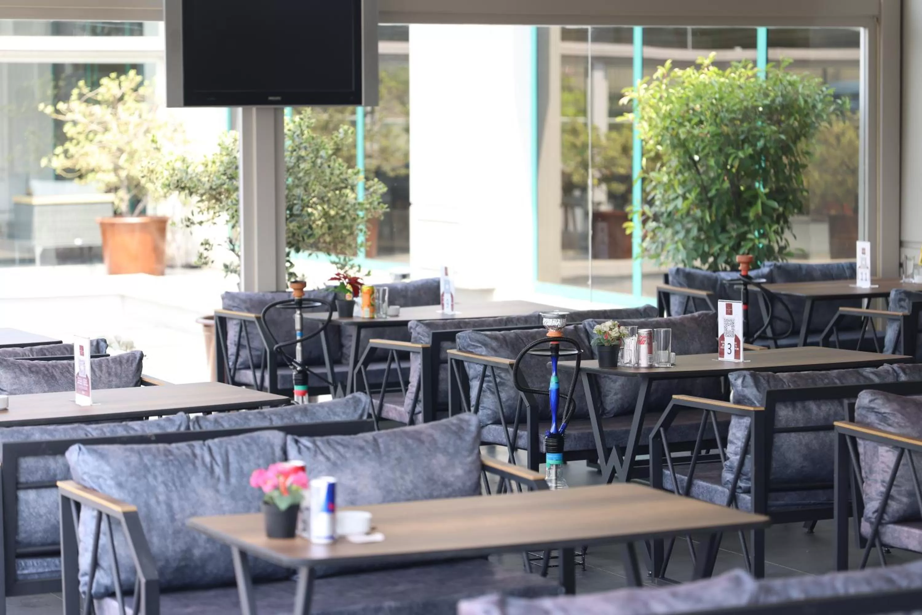 Garden, Restaurant/Places to Eat in Nova Plaza Prime Hotel