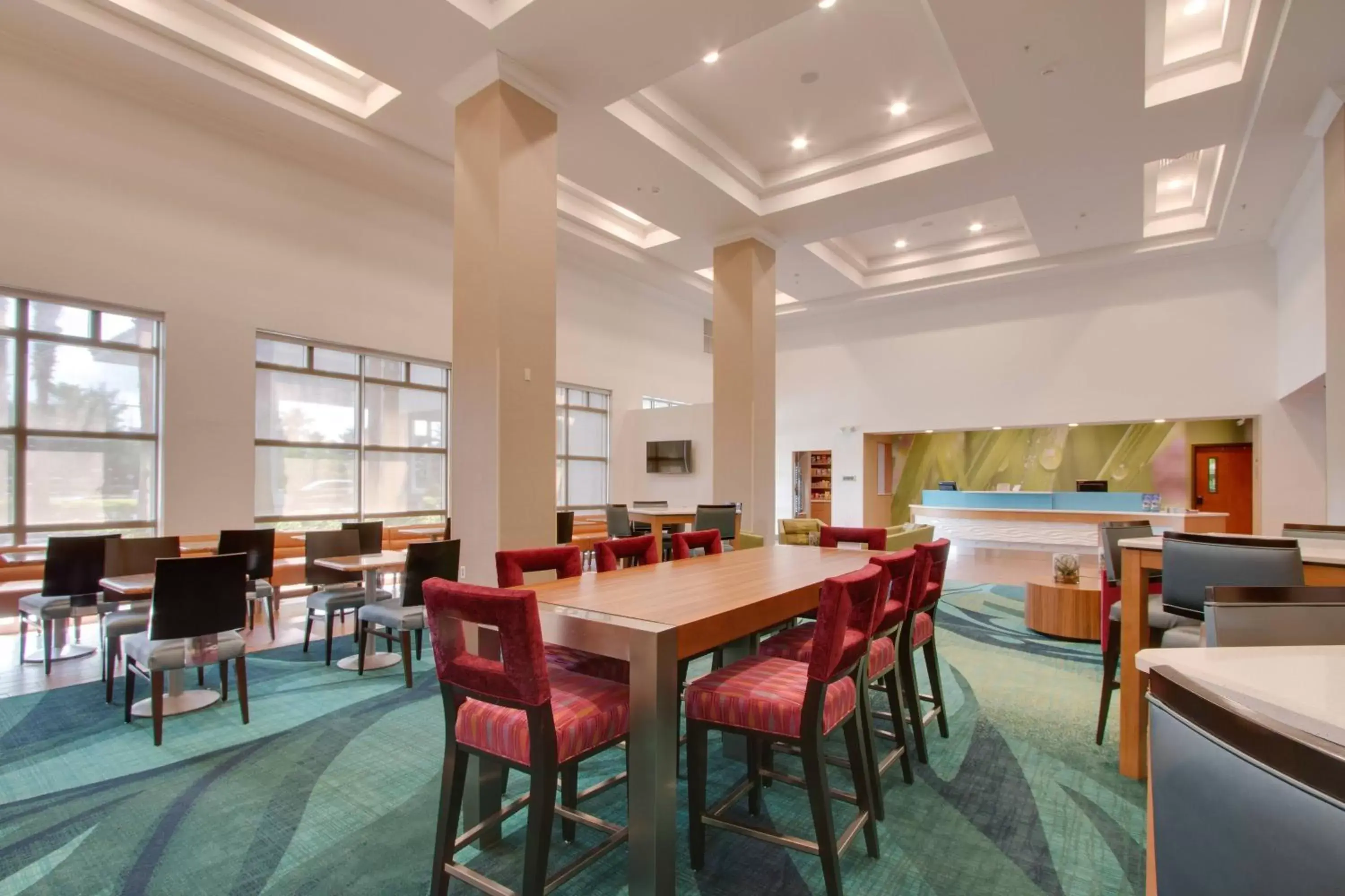 Breakfast, Restaurant/Places to Eat in SpringHill Suites by Marriott Orlando Lake Buena Vista South