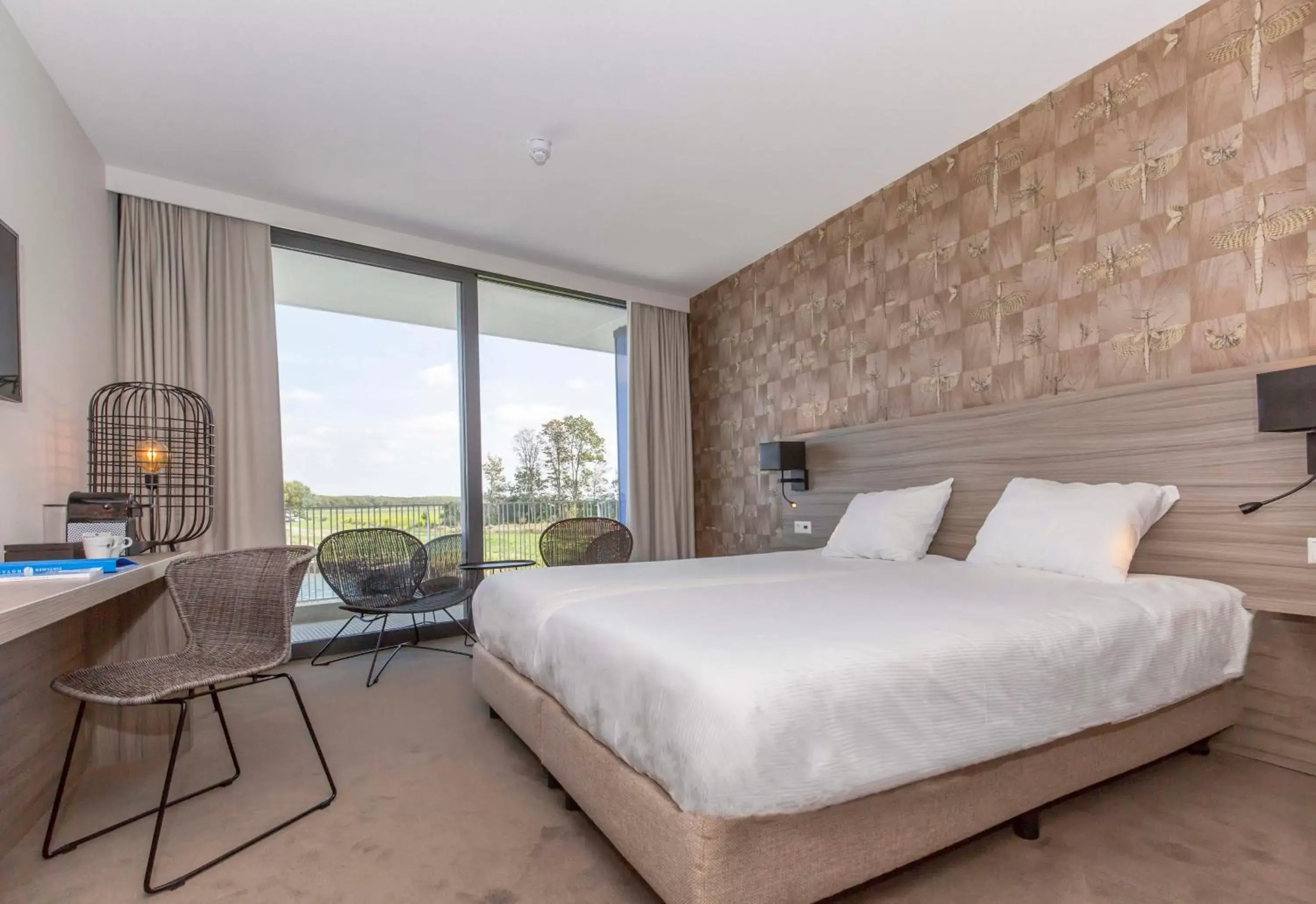 Bedroom in Fletcher Hotel-Restaurant Het Veerse Meer