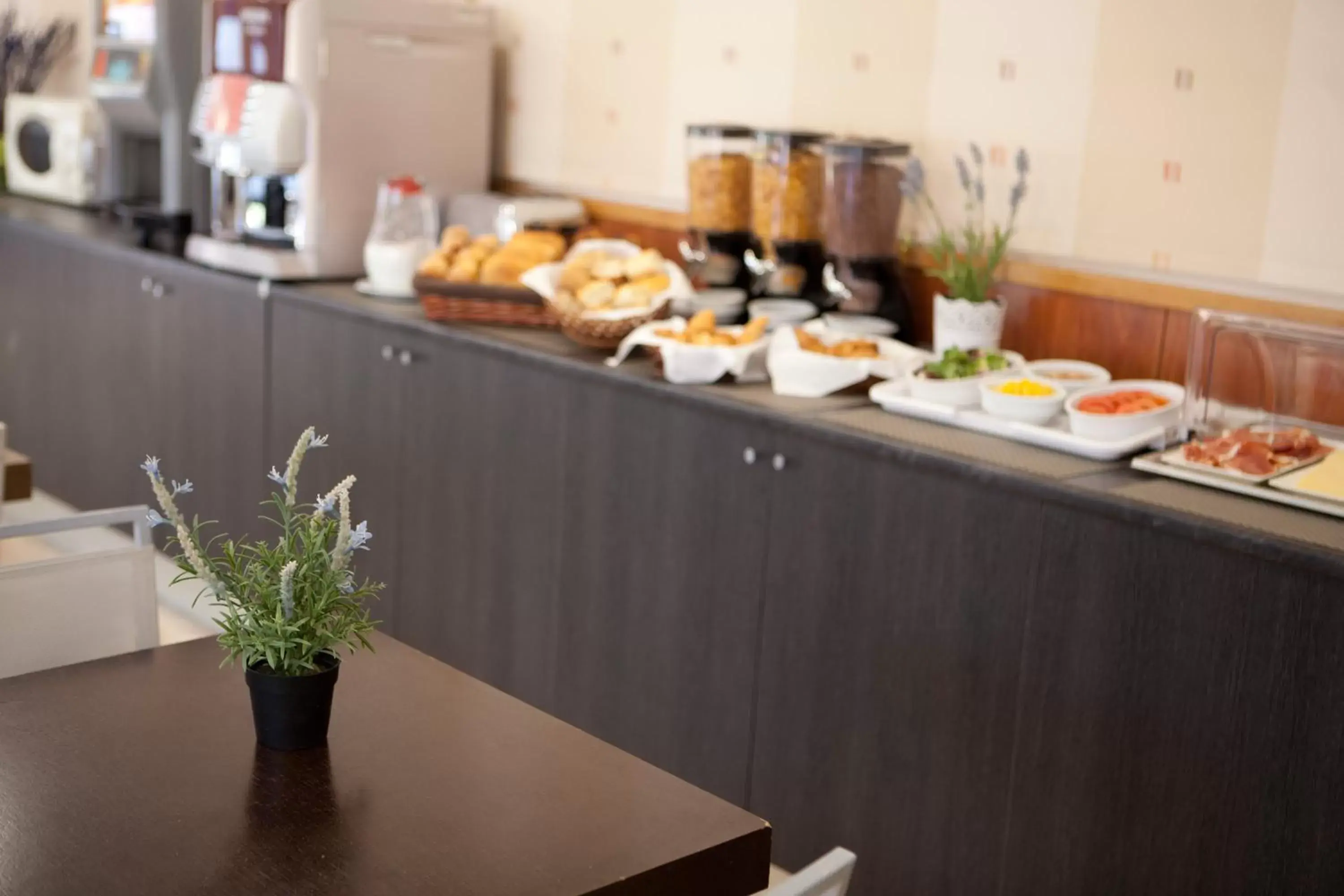 Lounge or bar, Restaurant/Places to Eat in Hotel Turissa