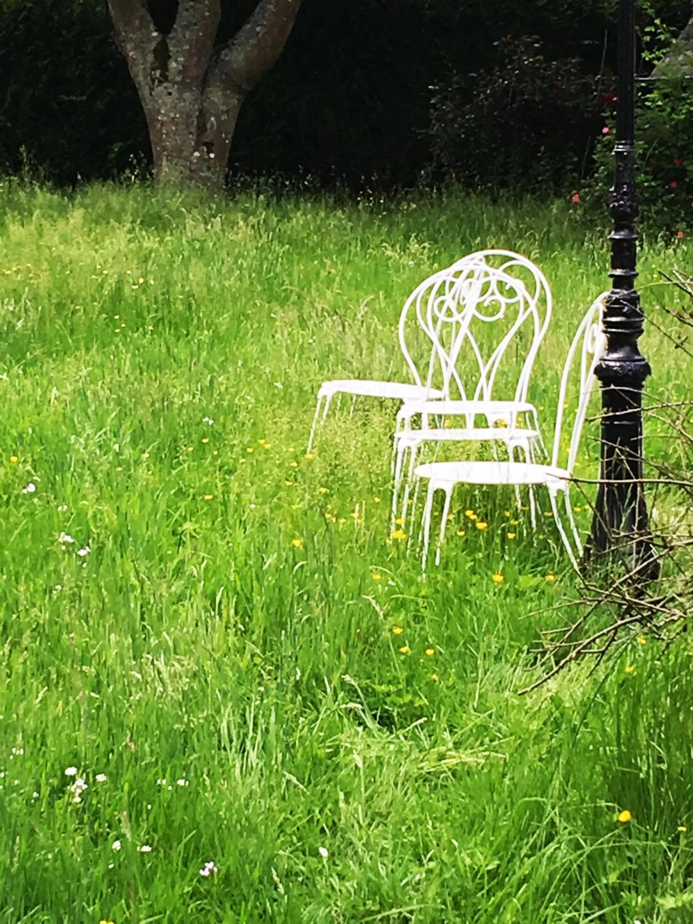 Other in La Romance et la Romanesque