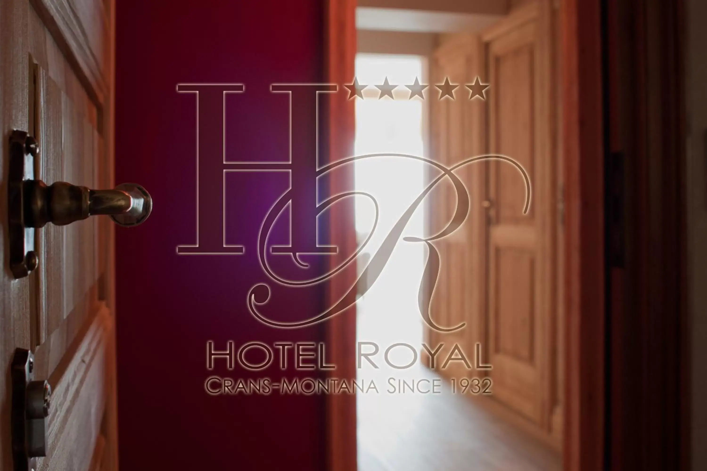 Lobby or reception, Property Logo/Sign in Hotel Royal